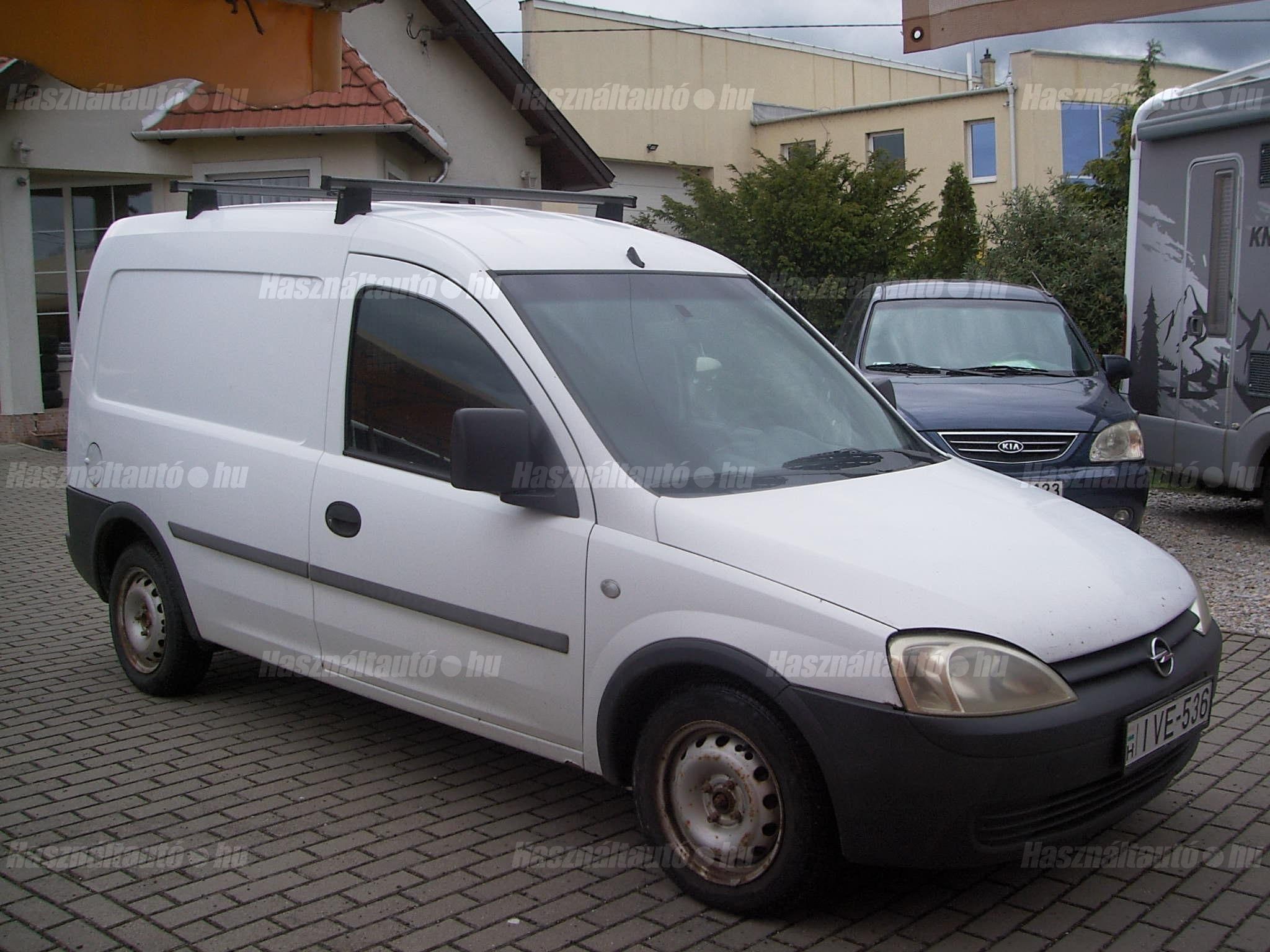OPEL COMBO 2003/9 - 1