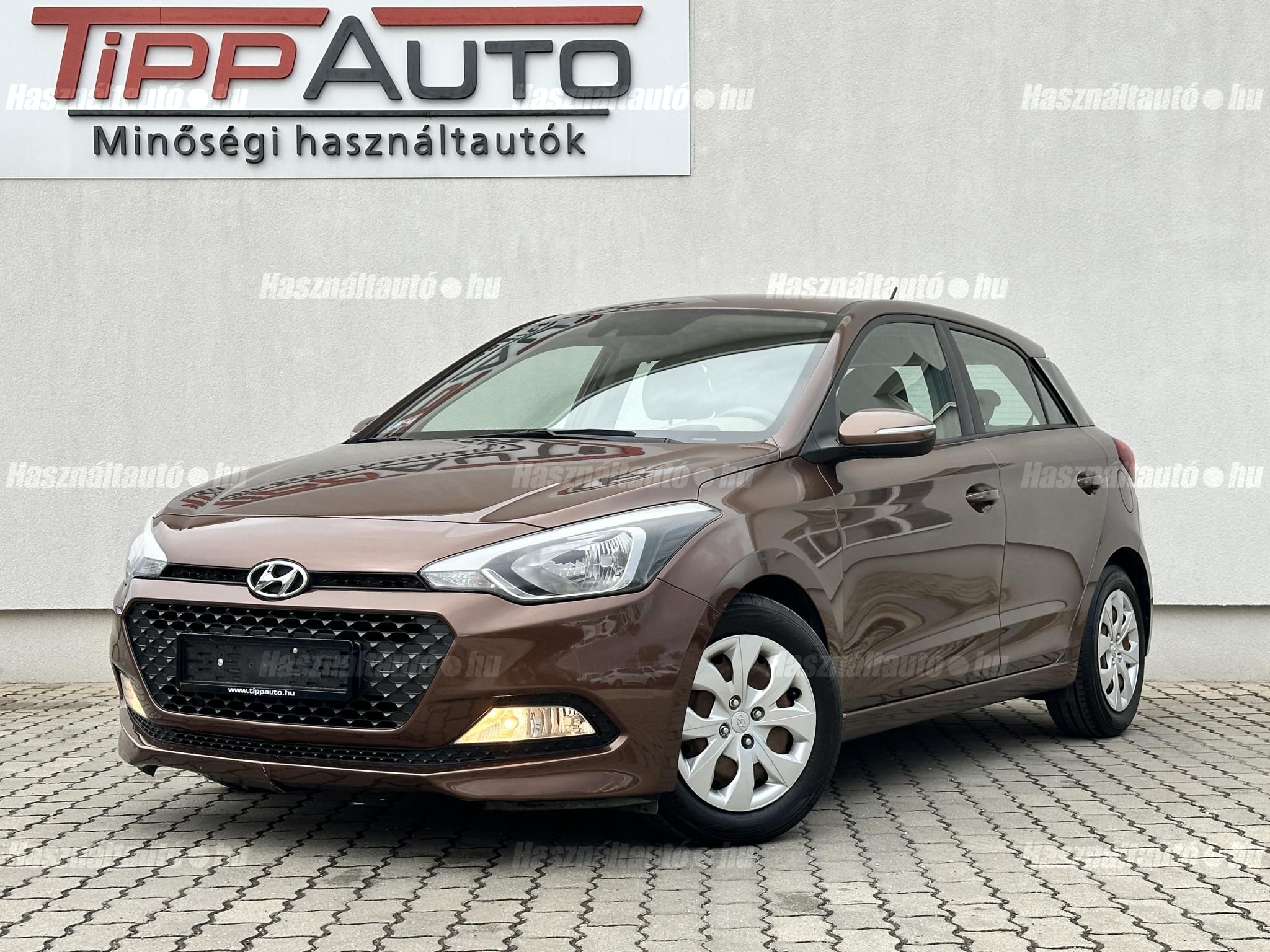 HYUNDAI I20 2015/11 - 1