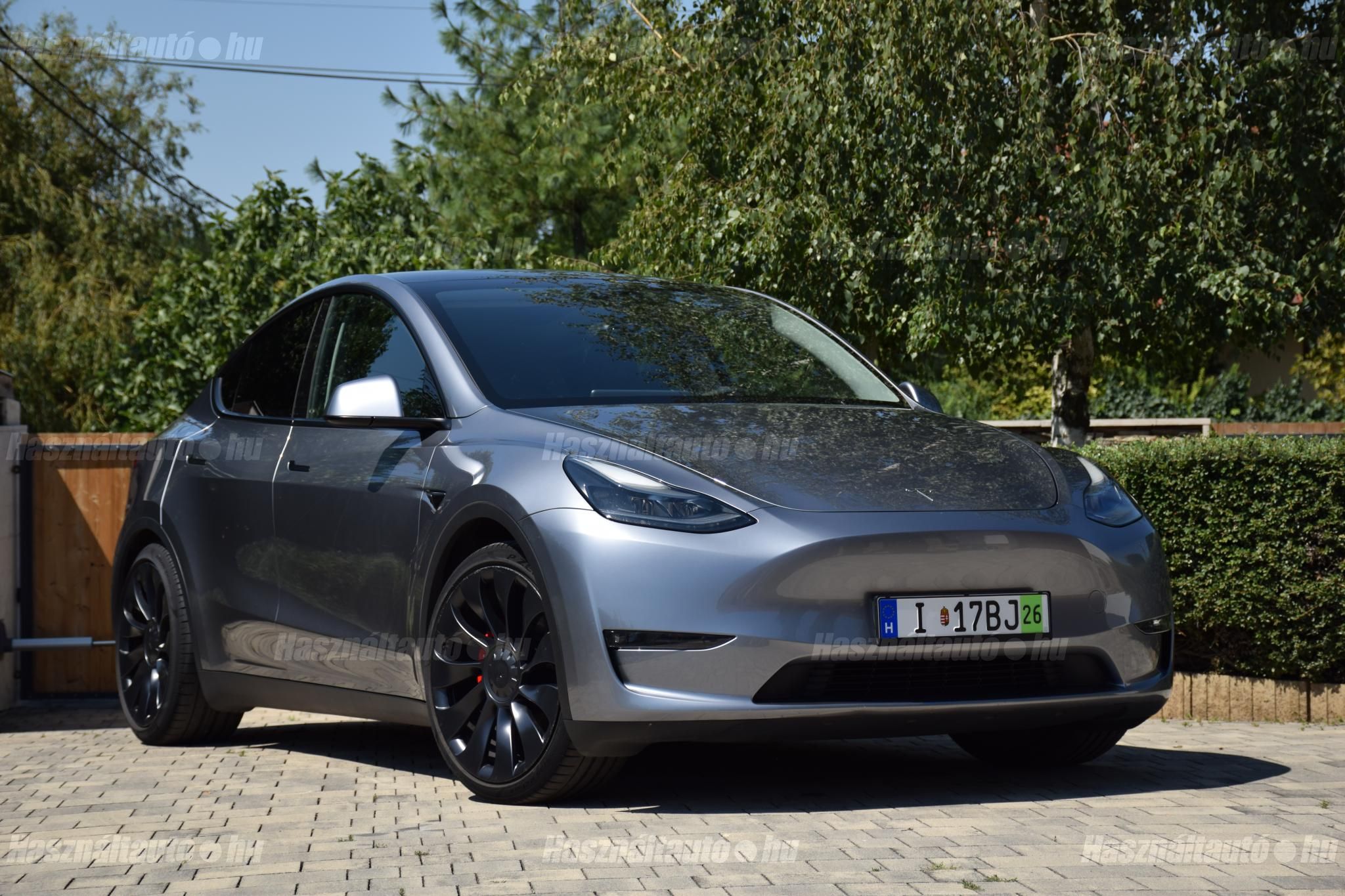TESLA MODEL Y 2023/2 - 1