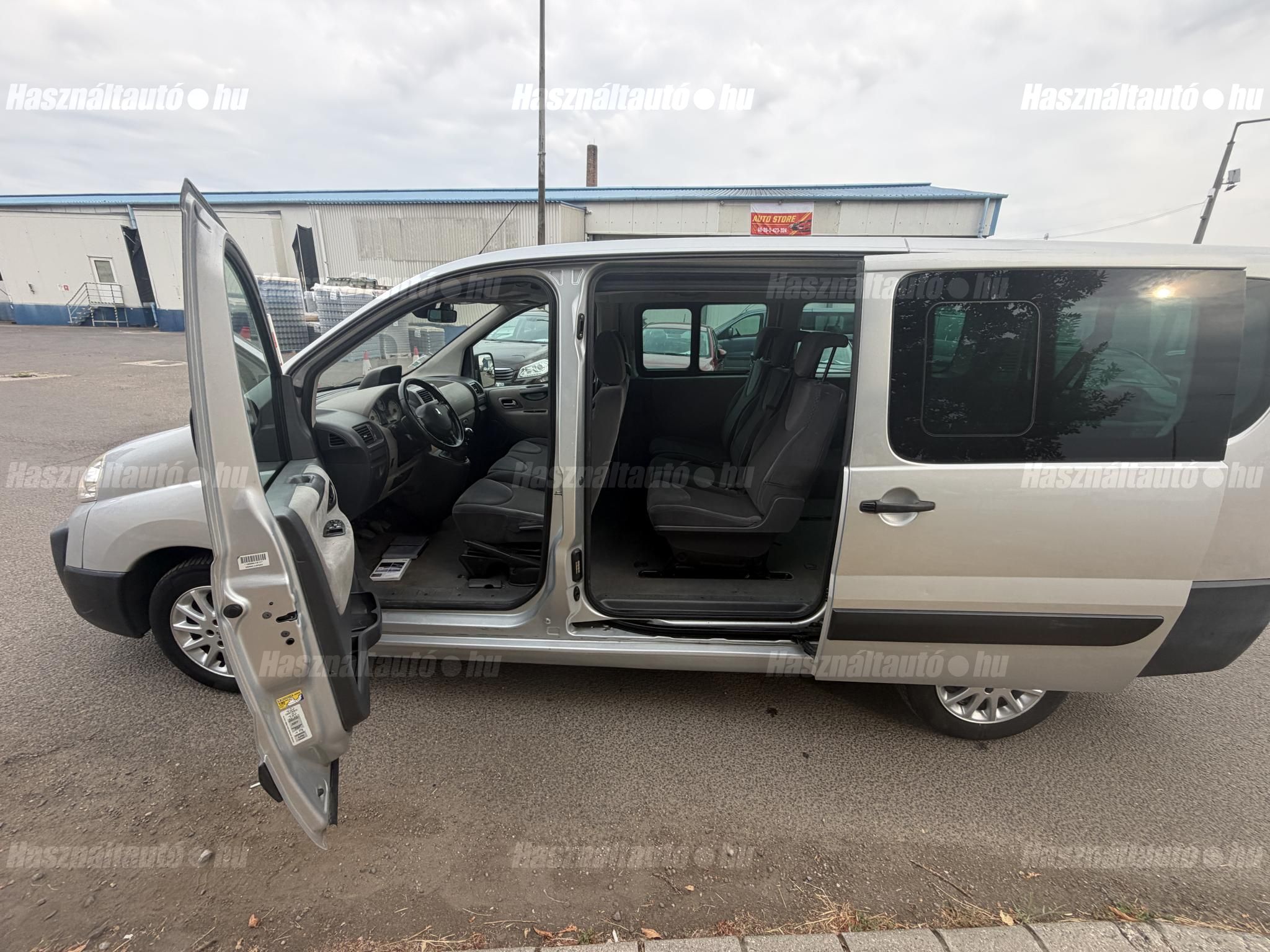 PEUGEOT EXPERT 2011/3 - 1