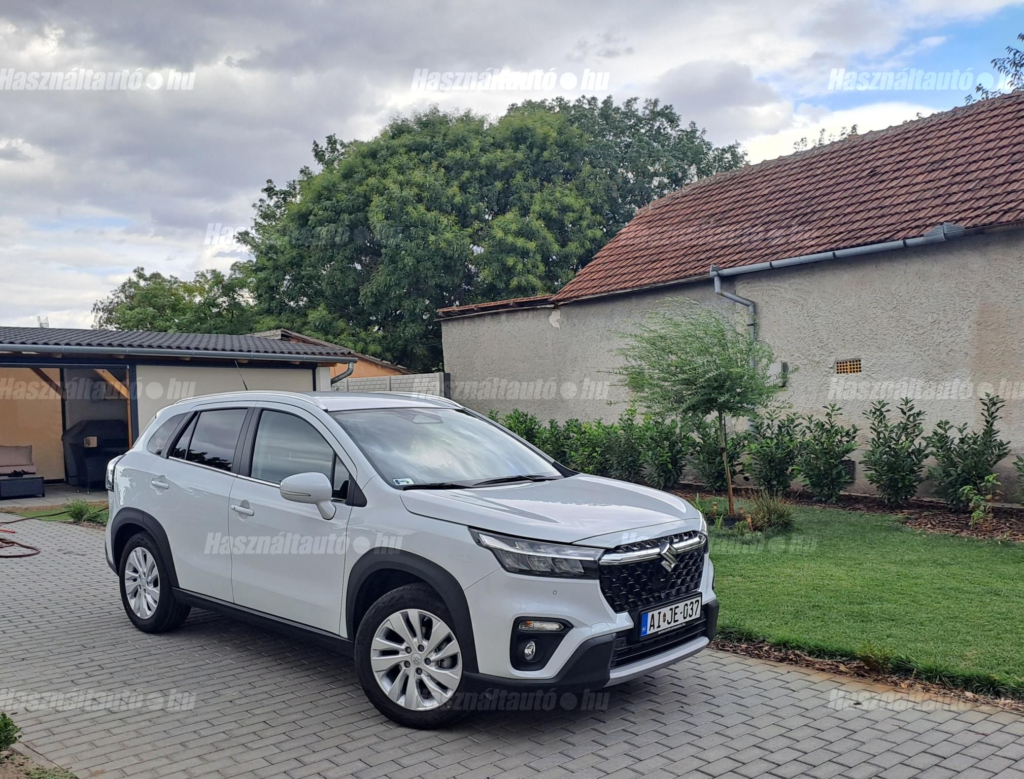 SUZUKI S-CROSS 2024 - 1