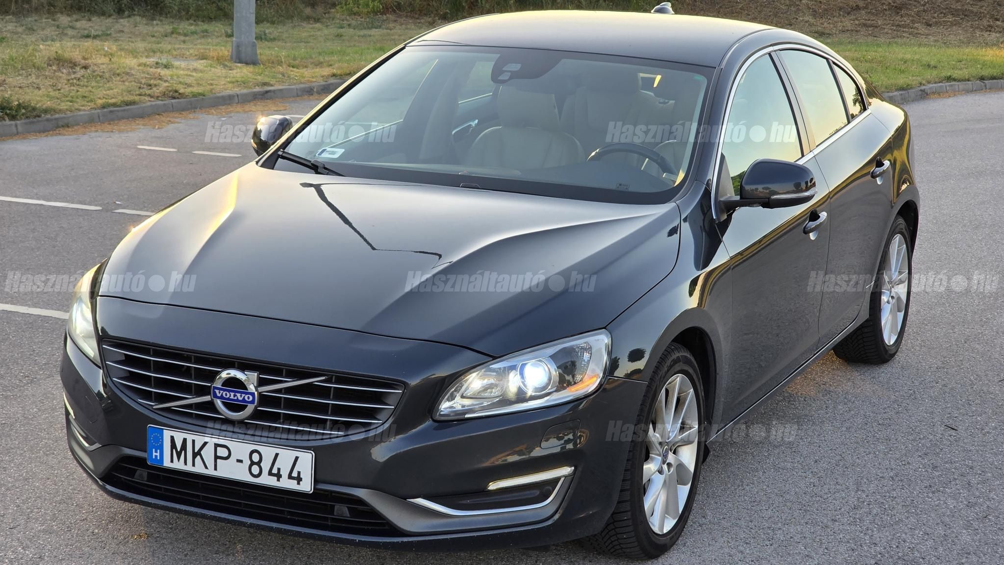 VOLVO S60 2013/7 - 1