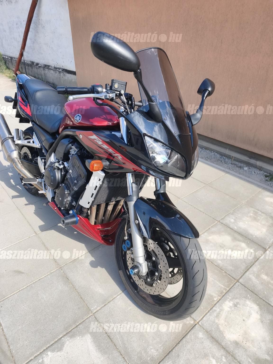 YAMAHA FZS 1000 (FAZER) 2005/6 - 1