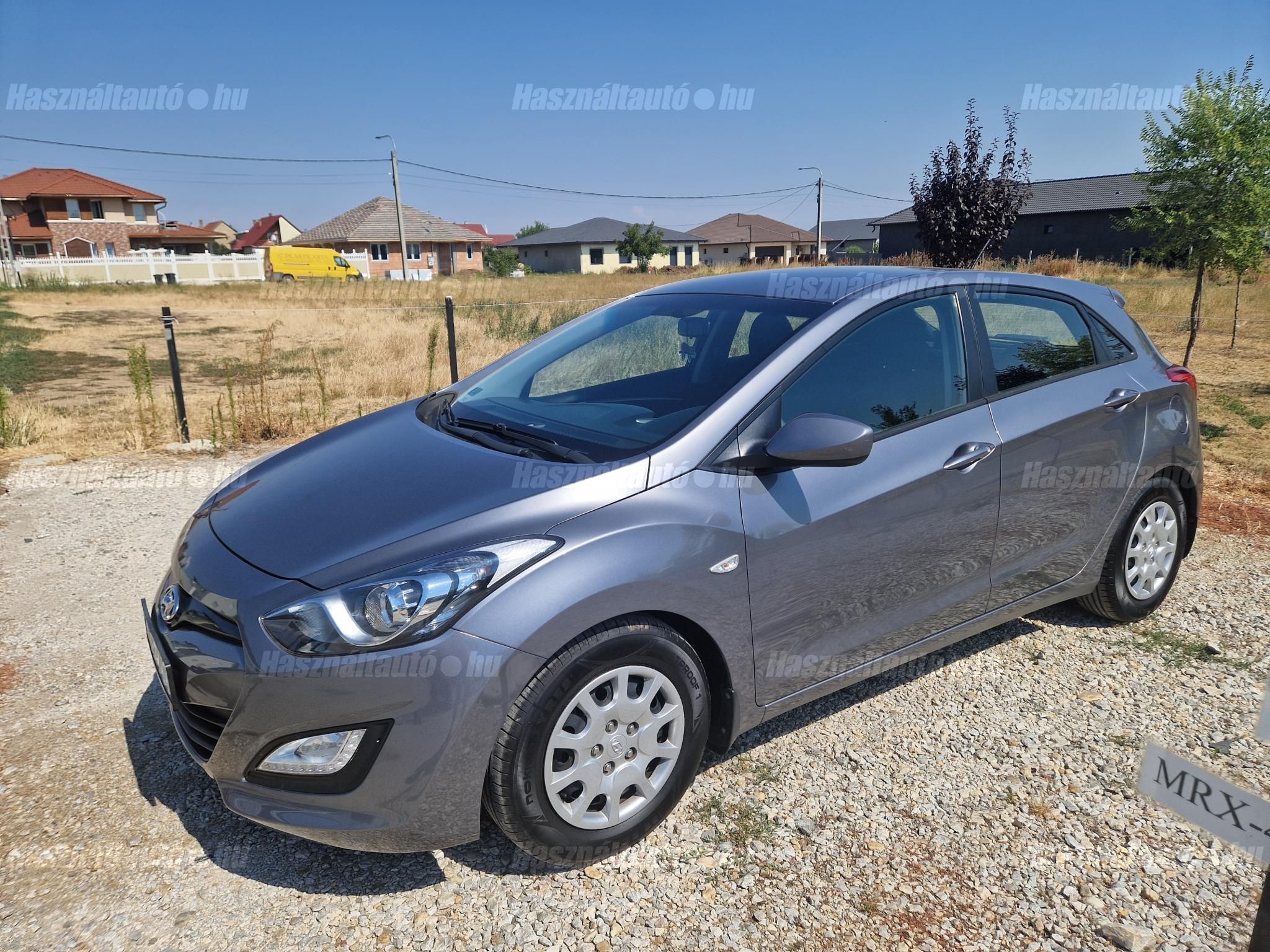 HYUNDAI I30 2013/4 - 1