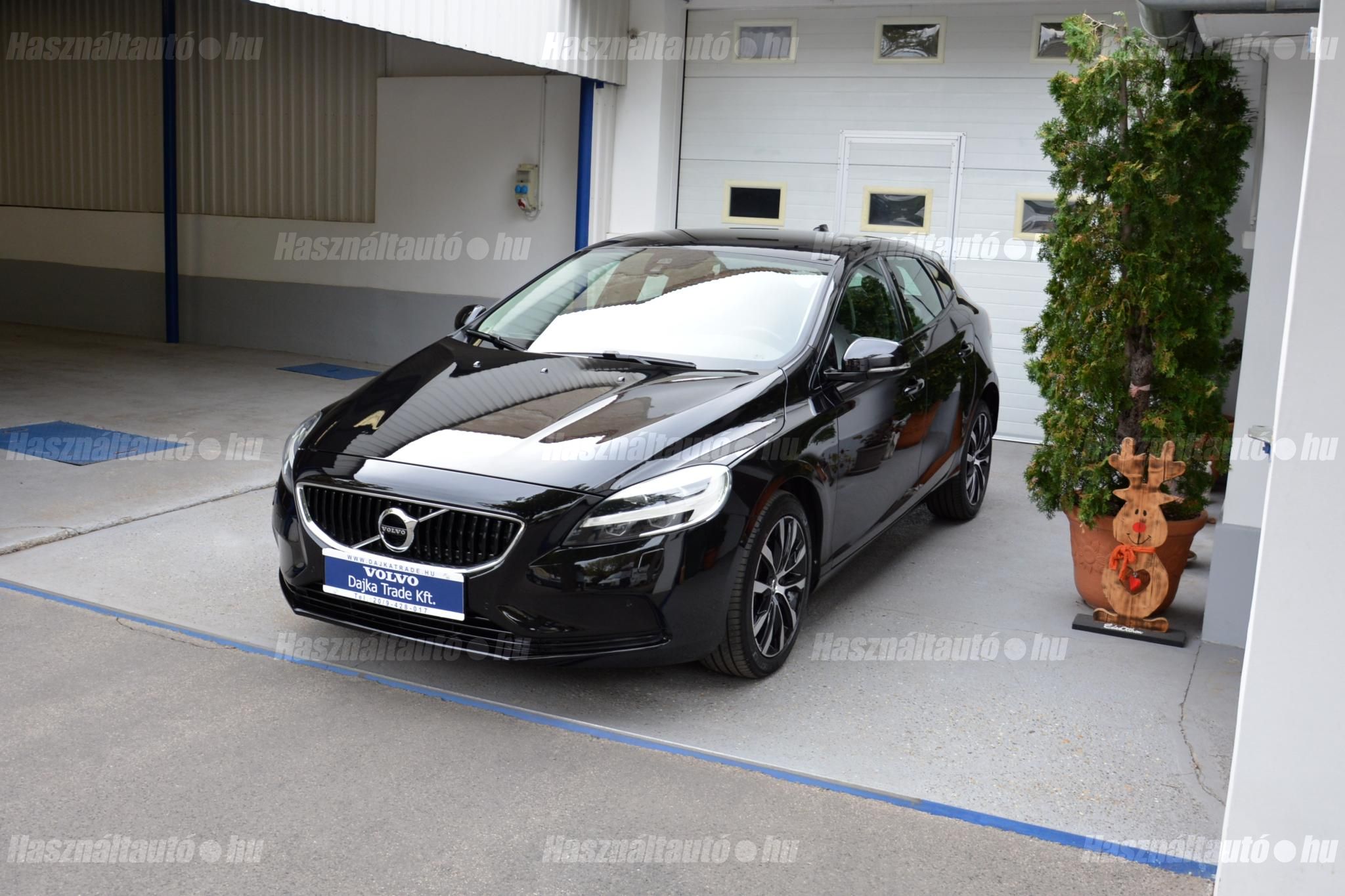 VOLVO V40 2018/10 - 1