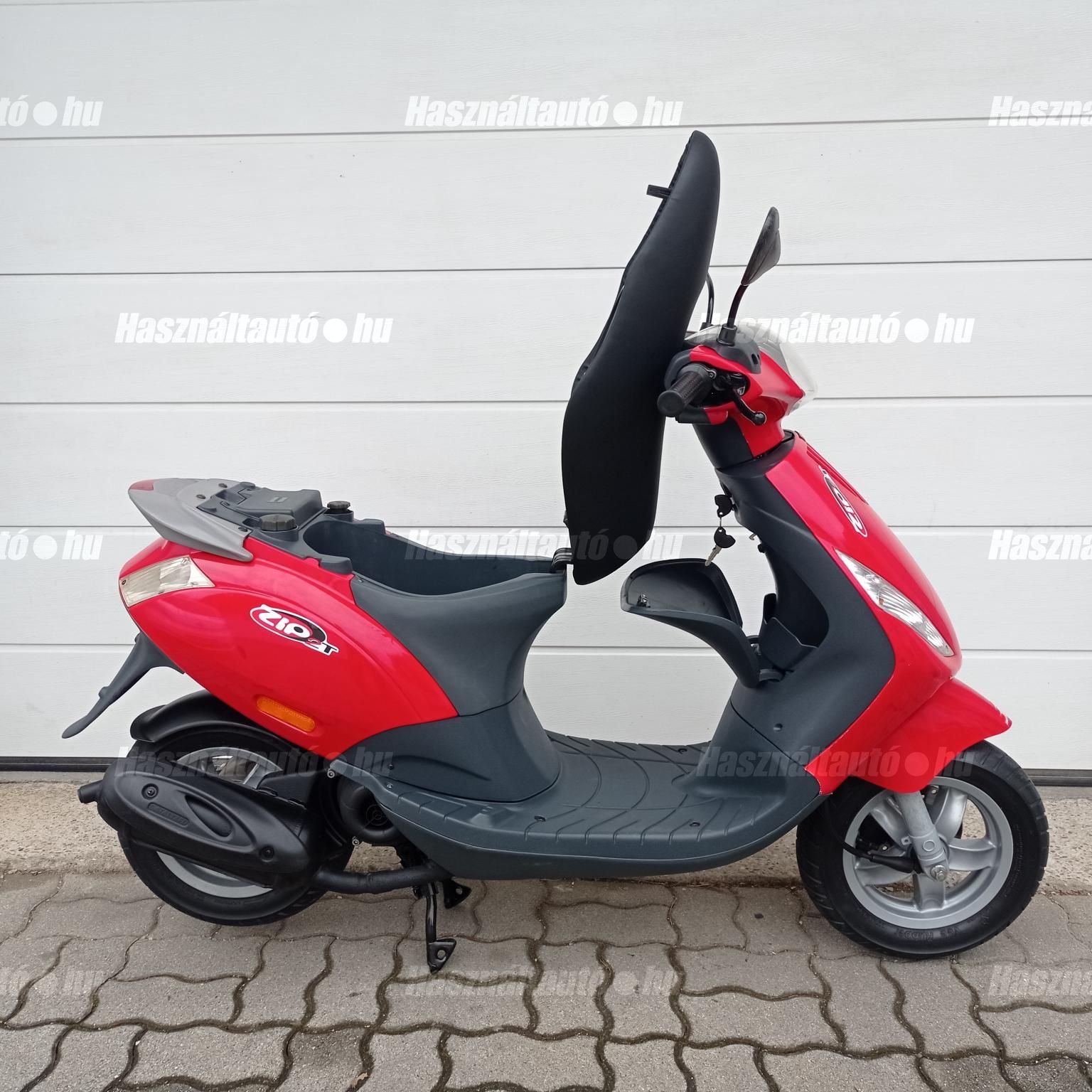 PIAGGIO ZIP 50 2003/8 - 1