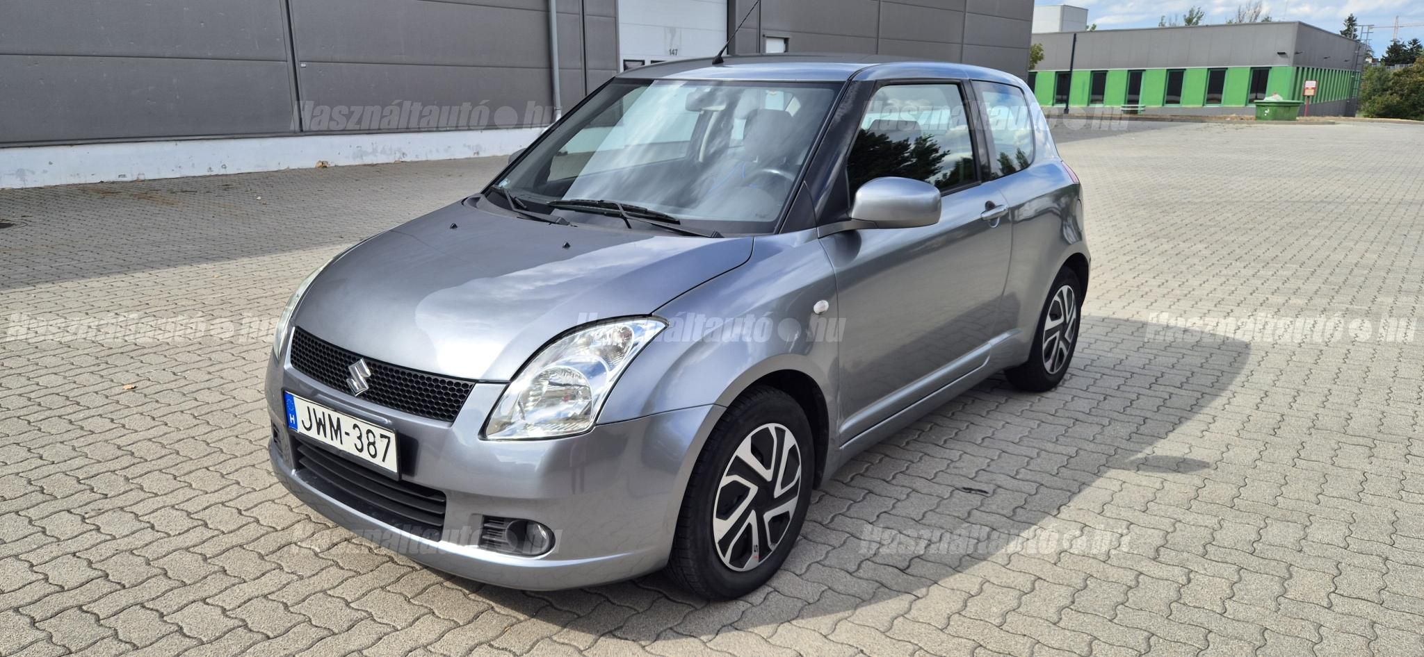 SUZUKI SWIFT 2005/11 - 1