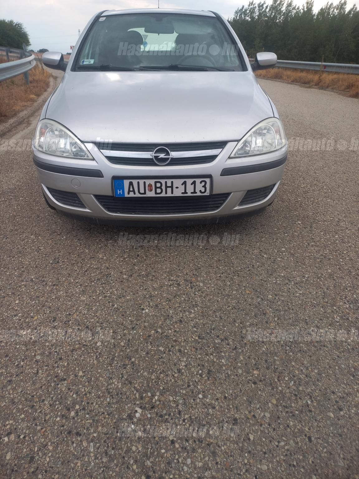 OPEL CORSA C 2004/4 - 1