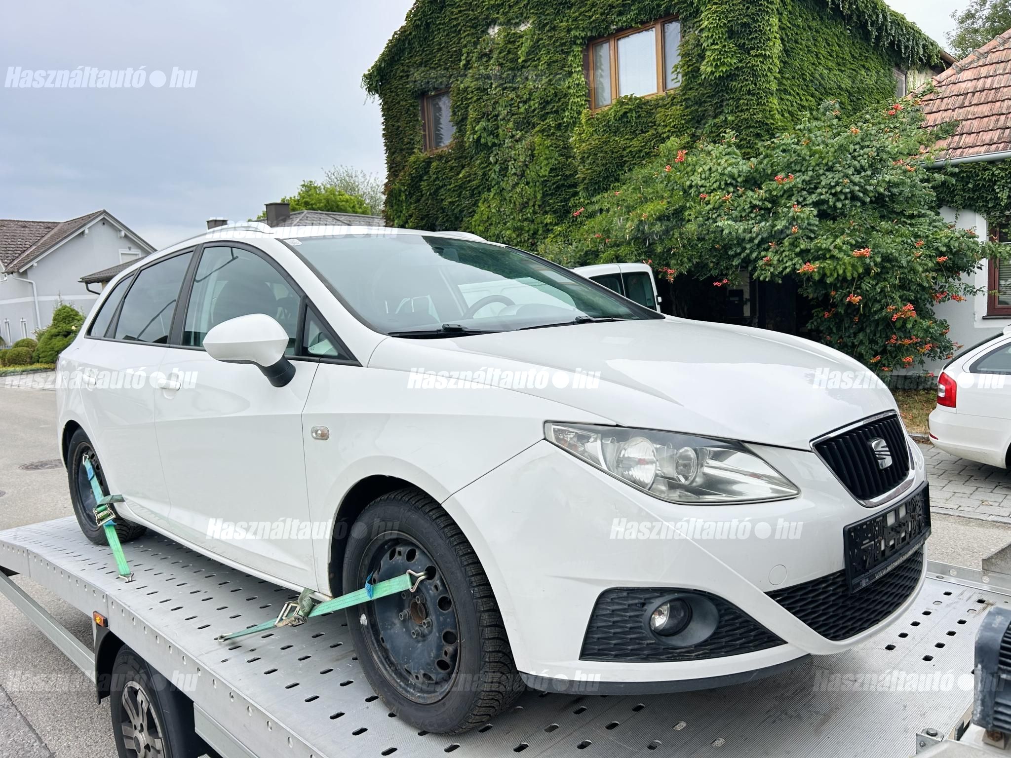 SEAT IBIZA 2010 - 1