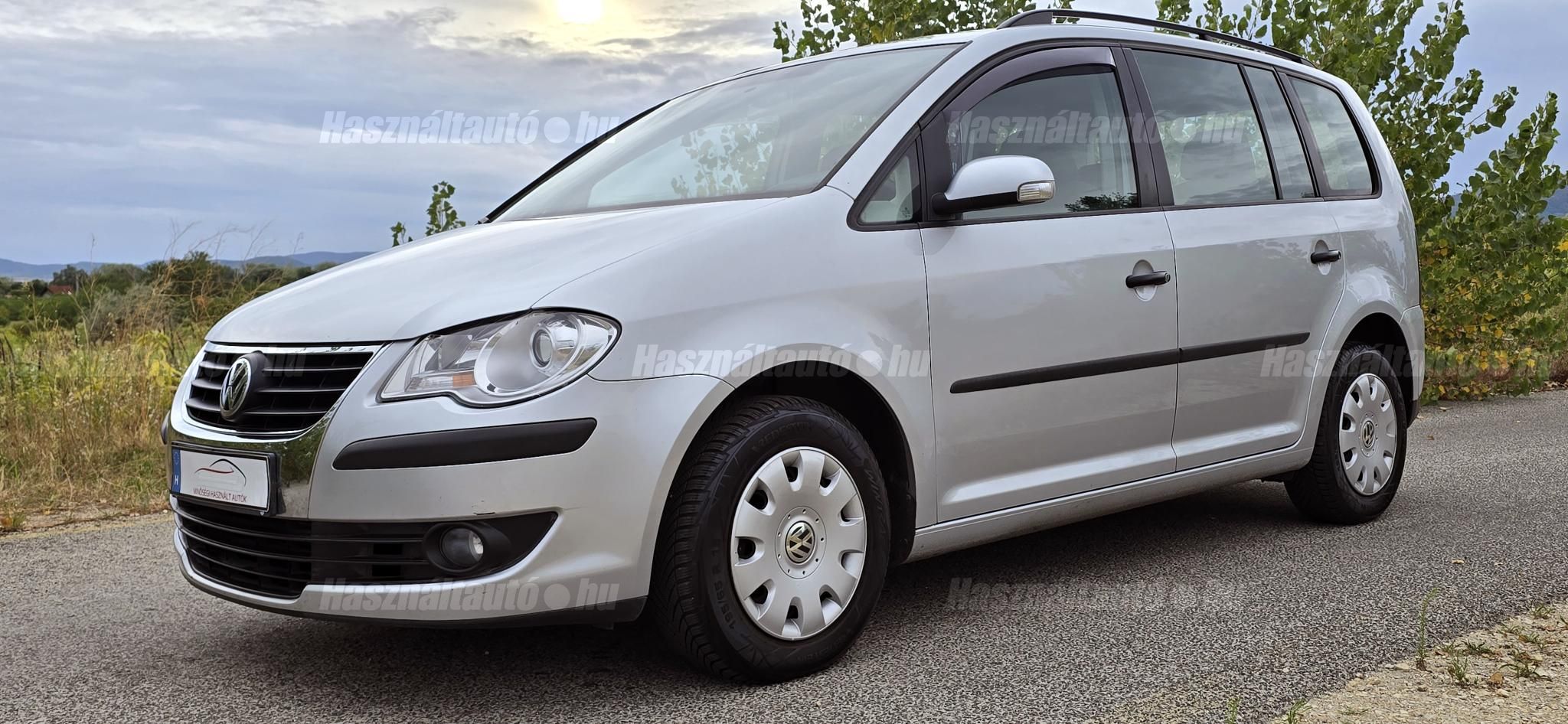 VOLKSWAGEN TOURAN 2008/10 - 1