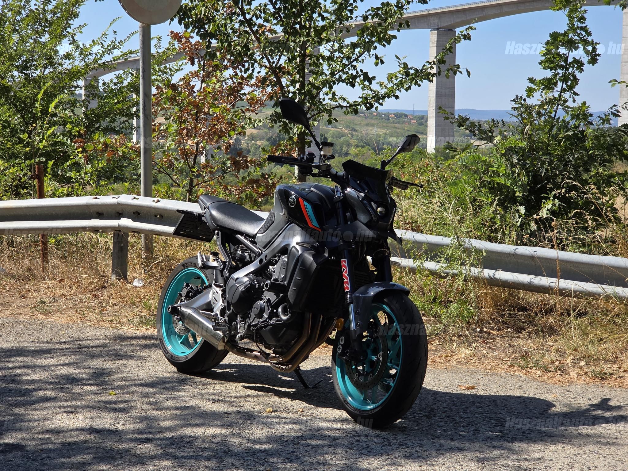 YAMAHA MT-09 2023/7 - 1