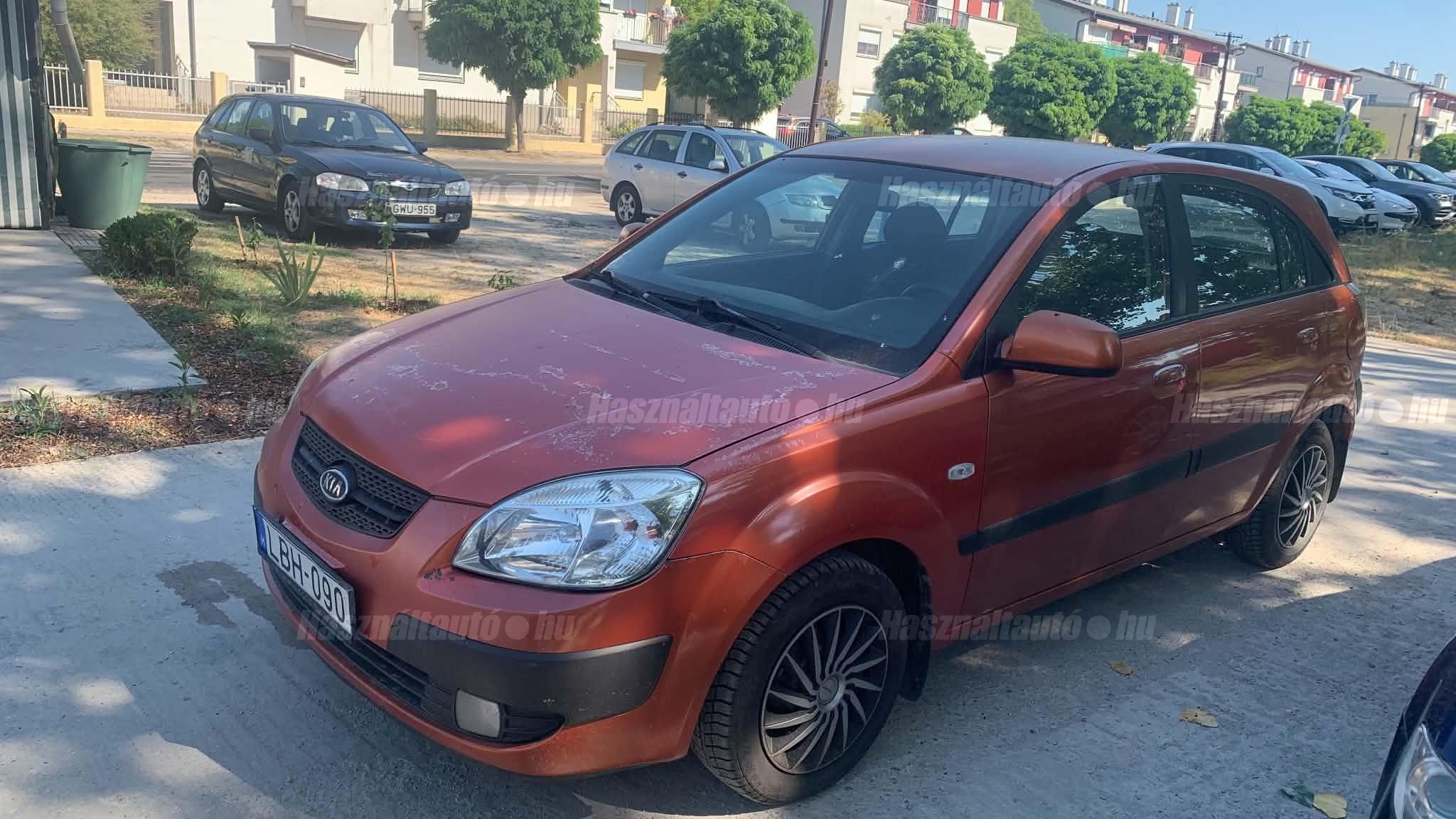 KIA RIO 2007/12 - 1
