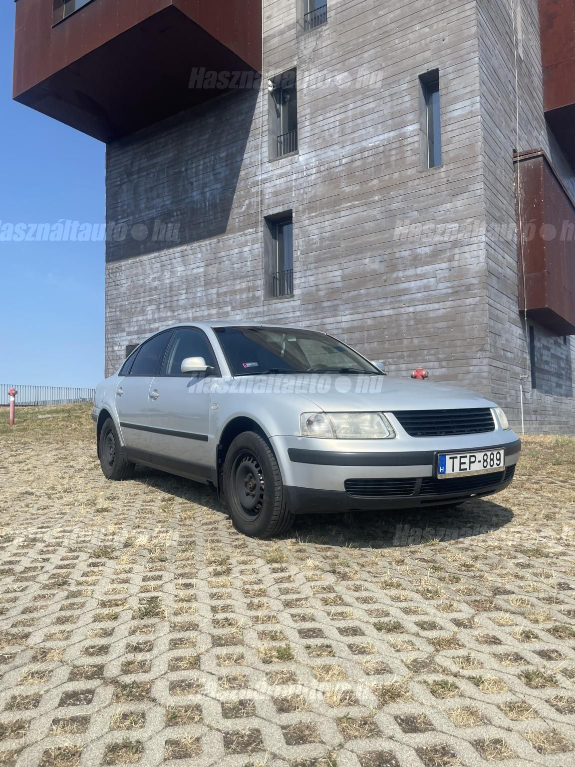 VOLKSWAGEN PASSAT V 1999 - 1