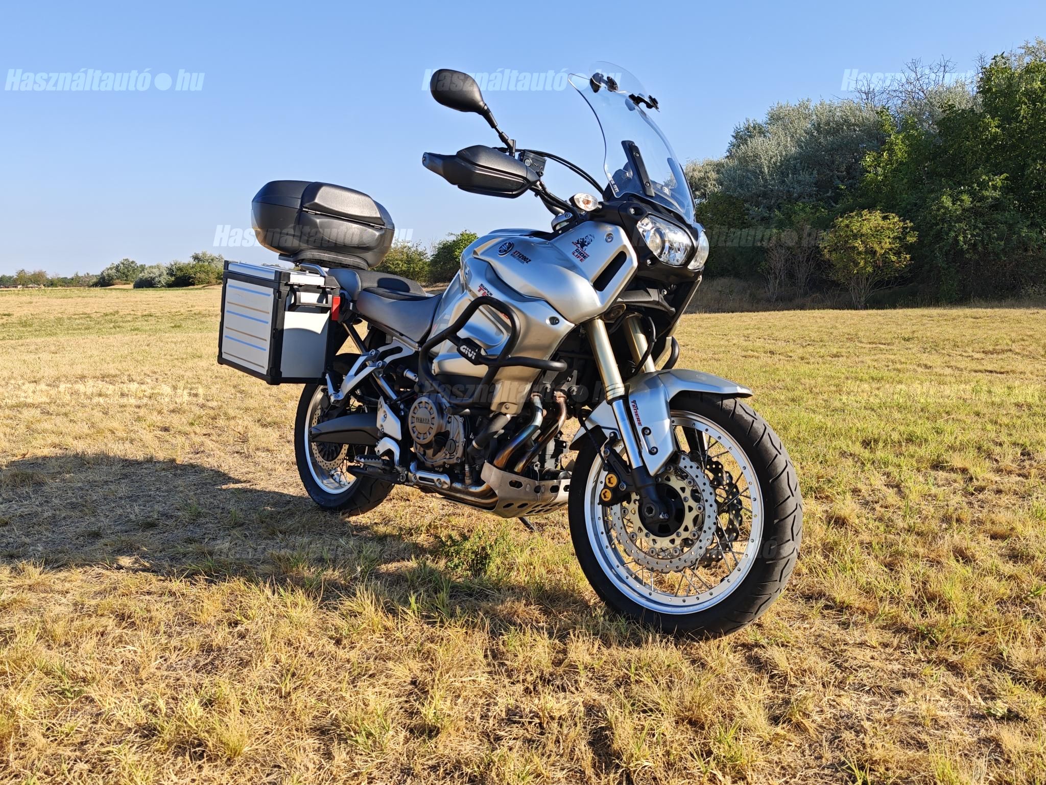 YAMAHA XT 1200 Z 2010/7 - 1