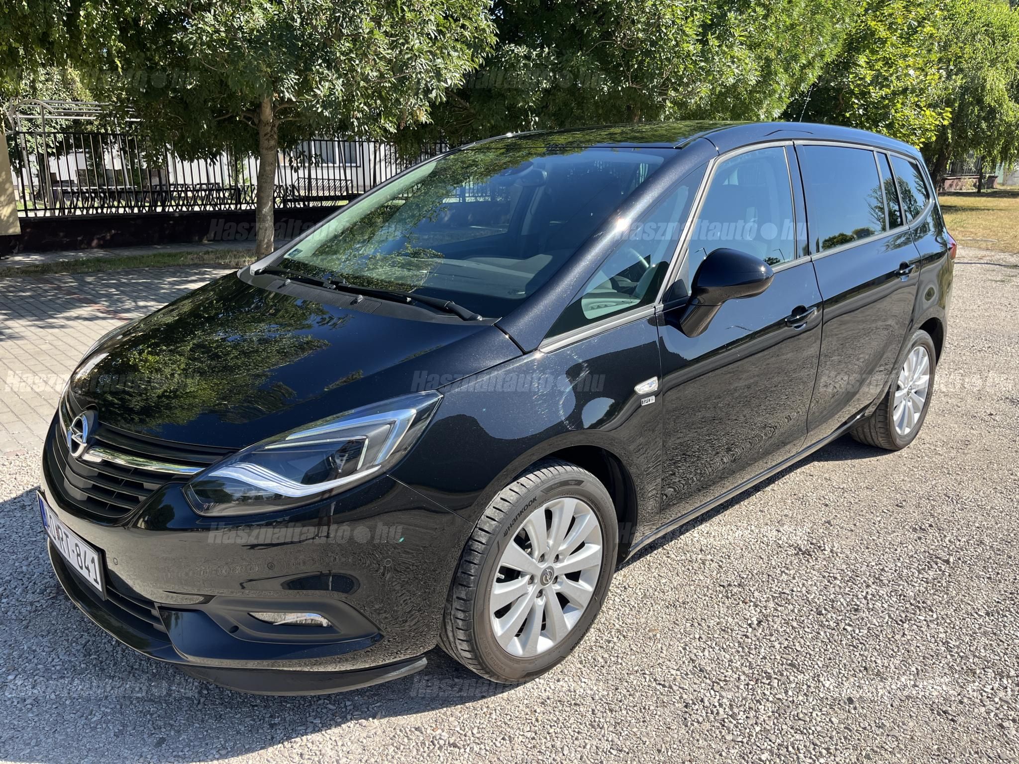 OPEL ZAFIRA 2019/4 - 1