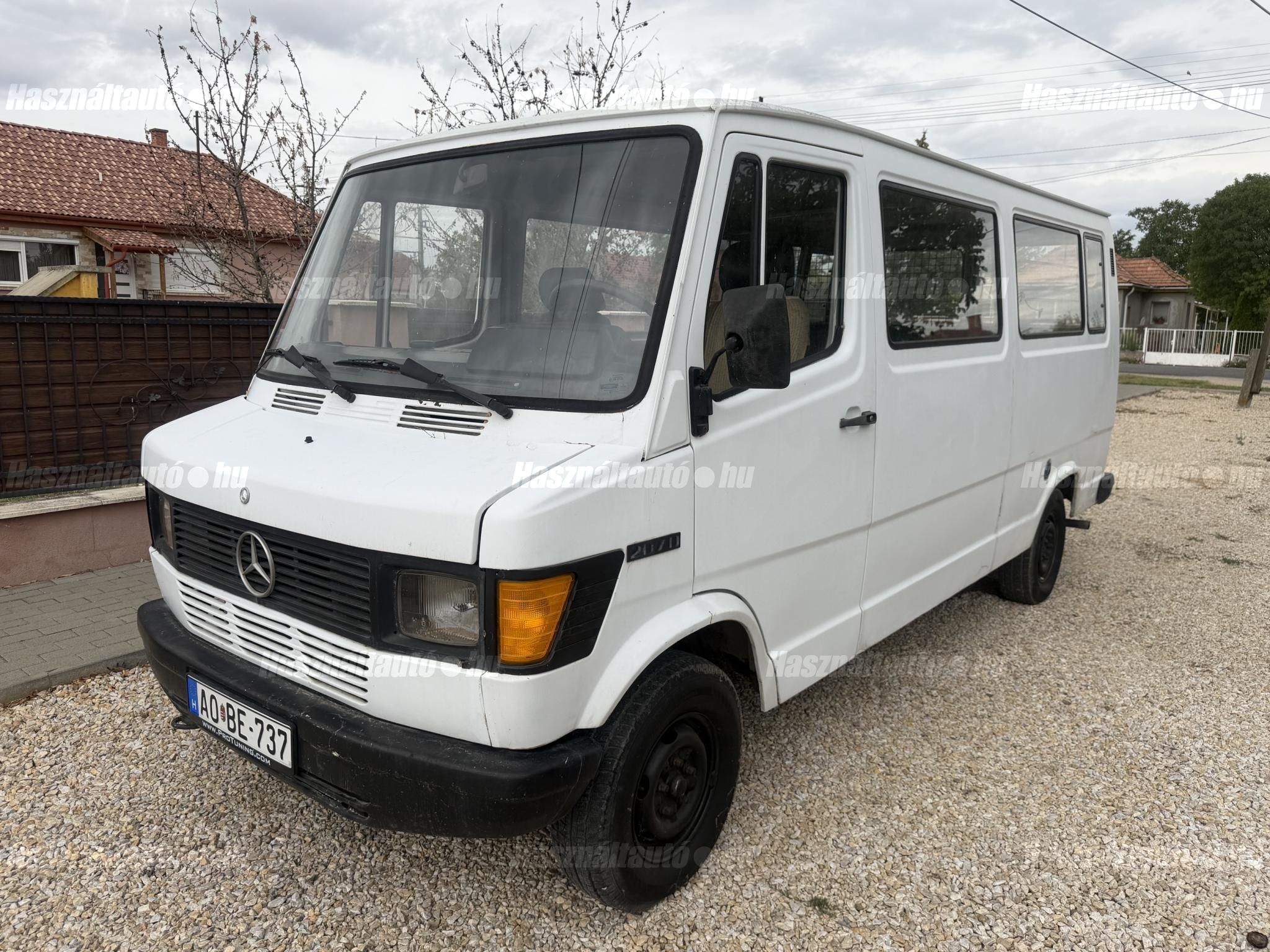 MERCEDES-BENZ 207 1987/12 - 1