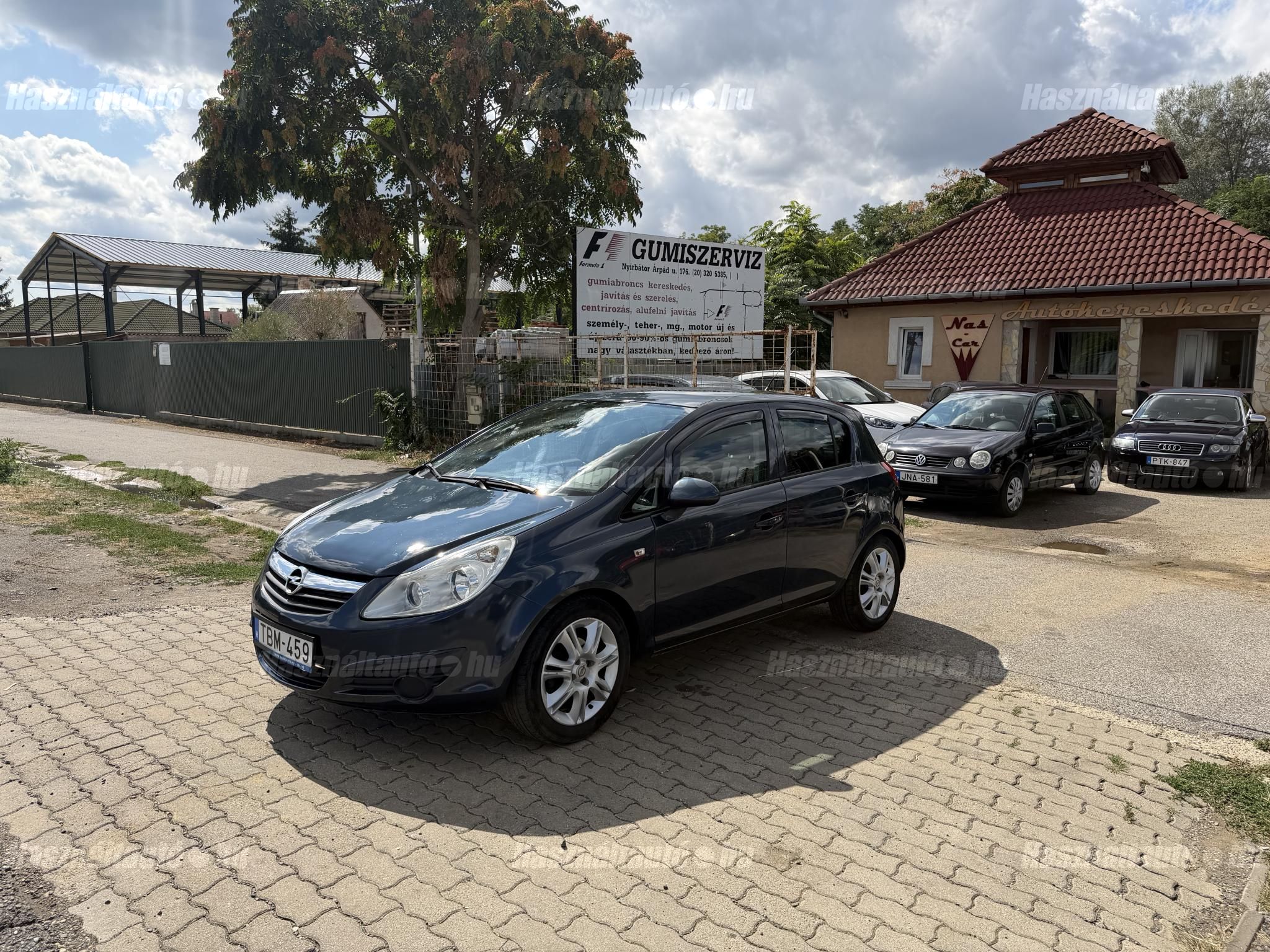 OPEL CORSA D 2010/6 - 1