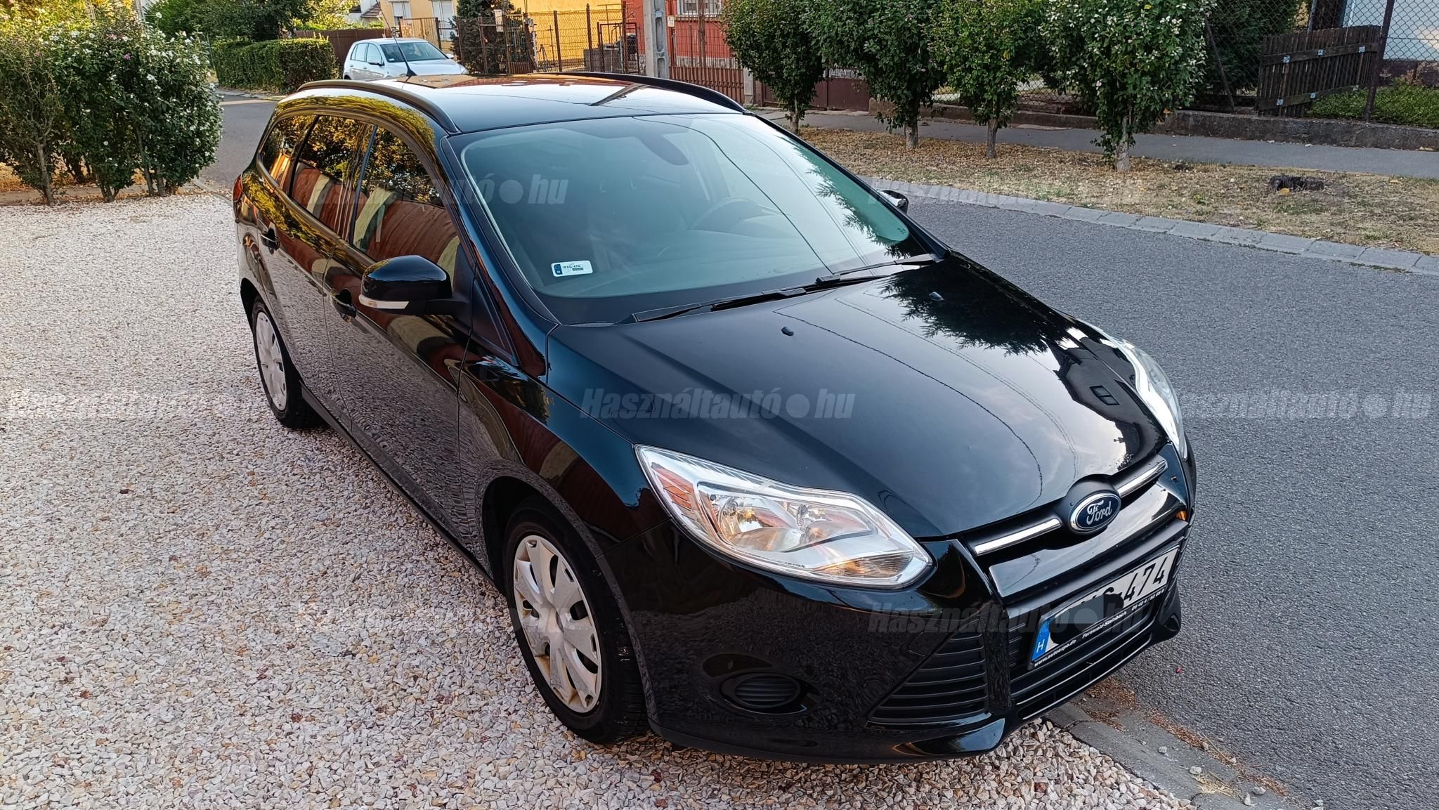 FORD FOCUS 2013/10 - 1