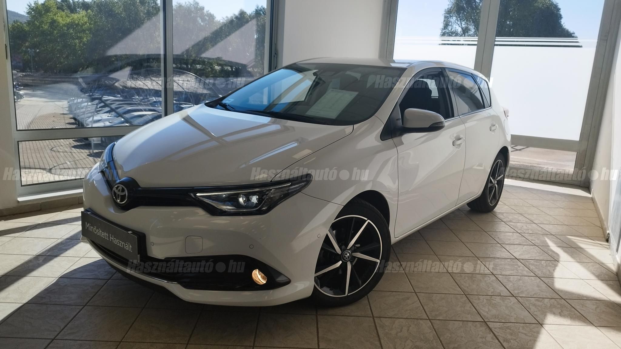 TOYOTA AURIS 2018/8 - 1