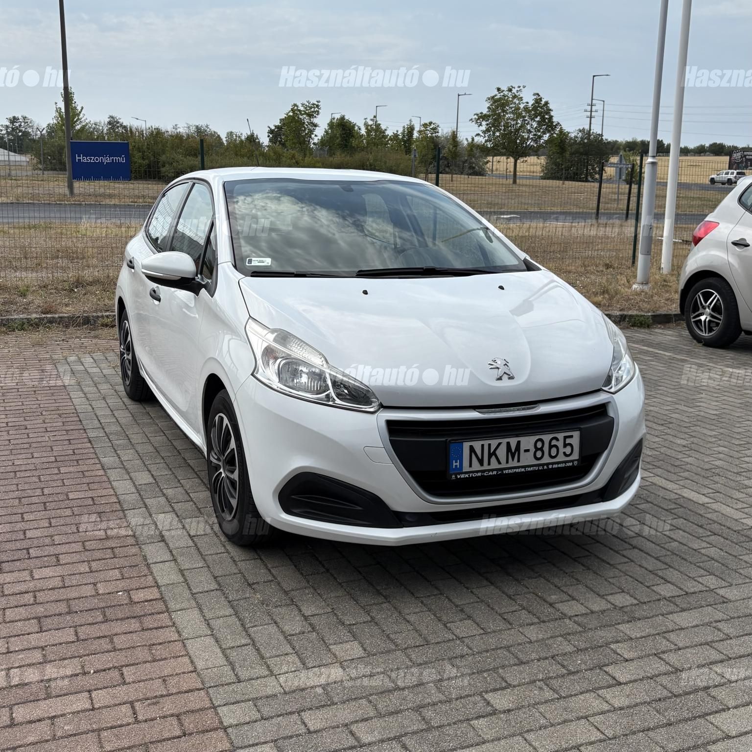 PEUGEOT 208 2015/12 - 1