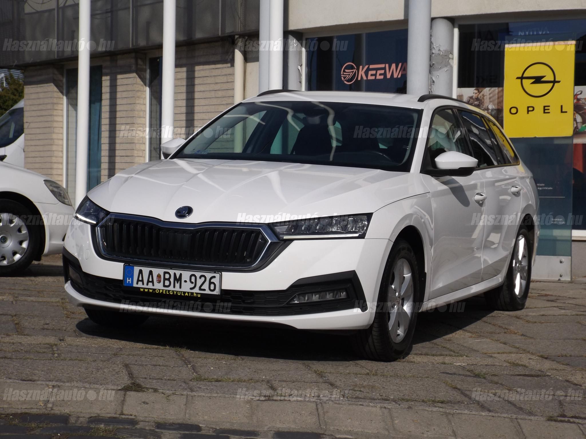Opel márkakereskedés beszámolt autója!