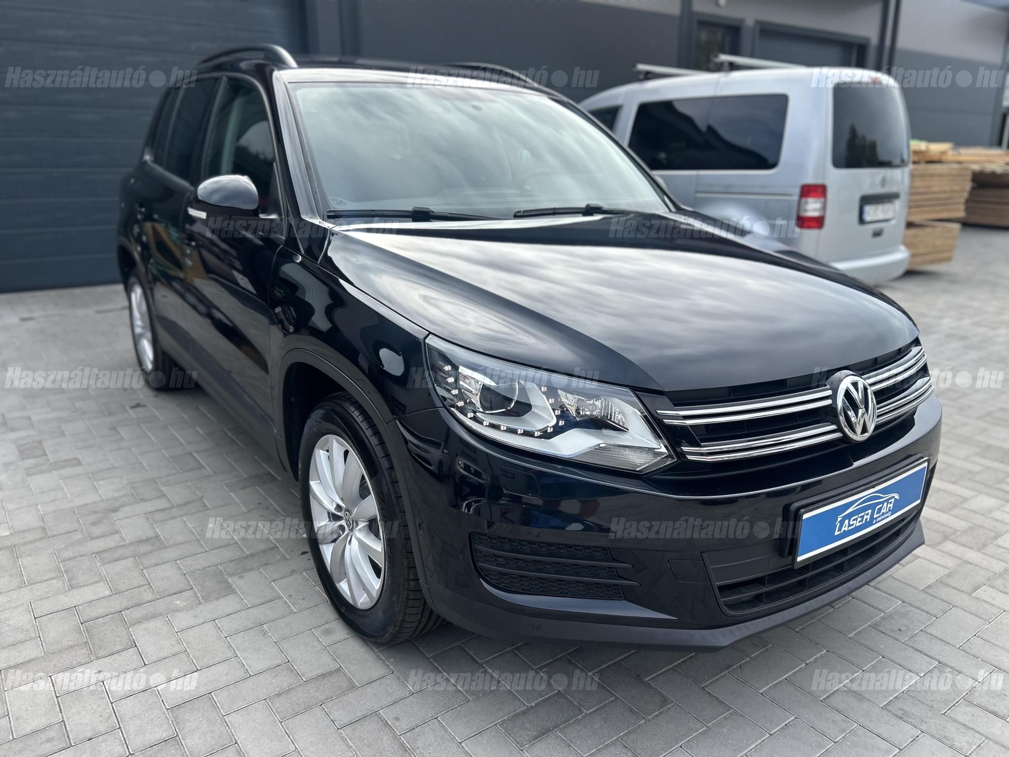 VOLKSWAGEN TIGUAN 2015/11 - 1