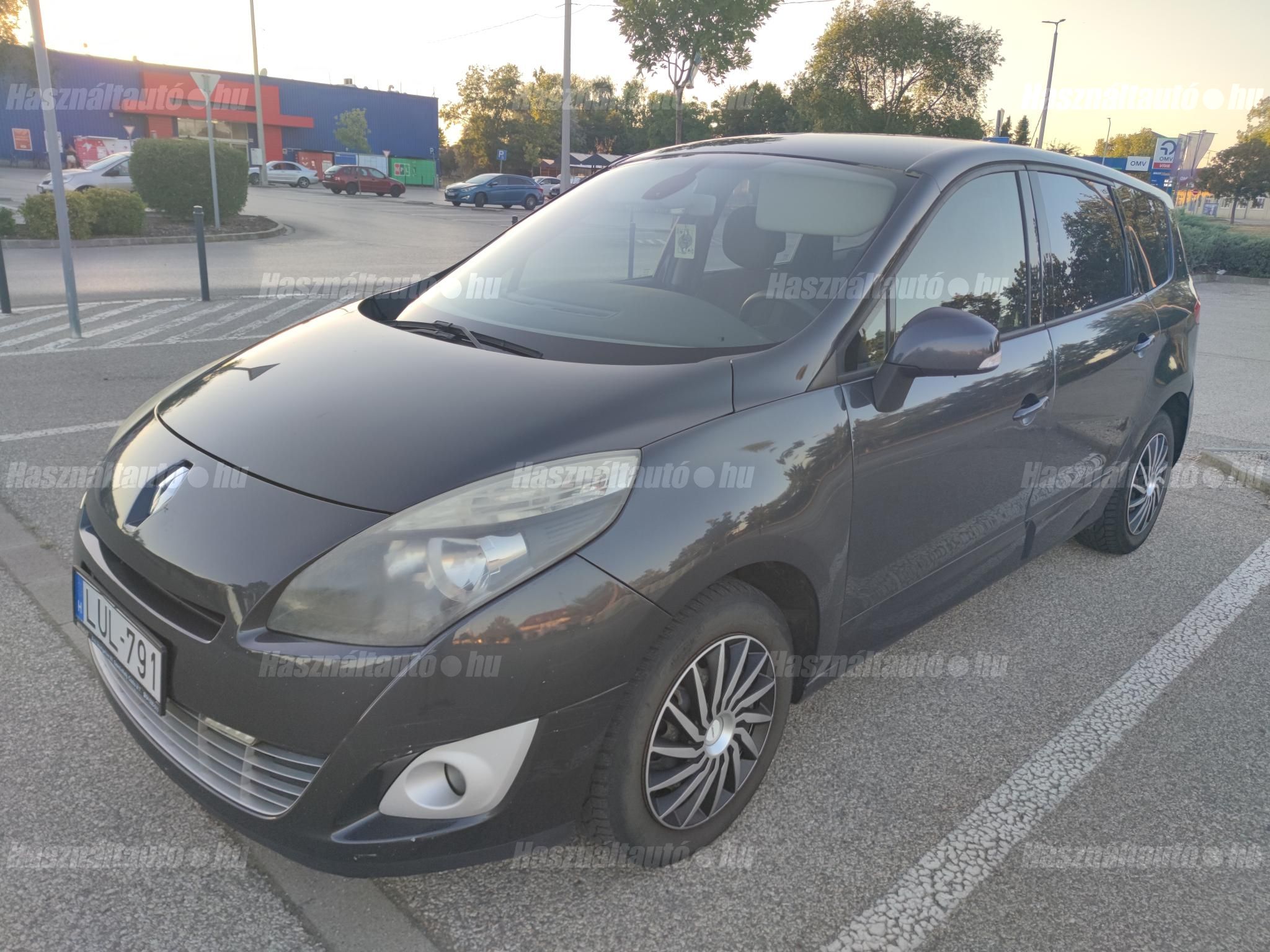 RENAULT SCENIC 2011/1 - 1
