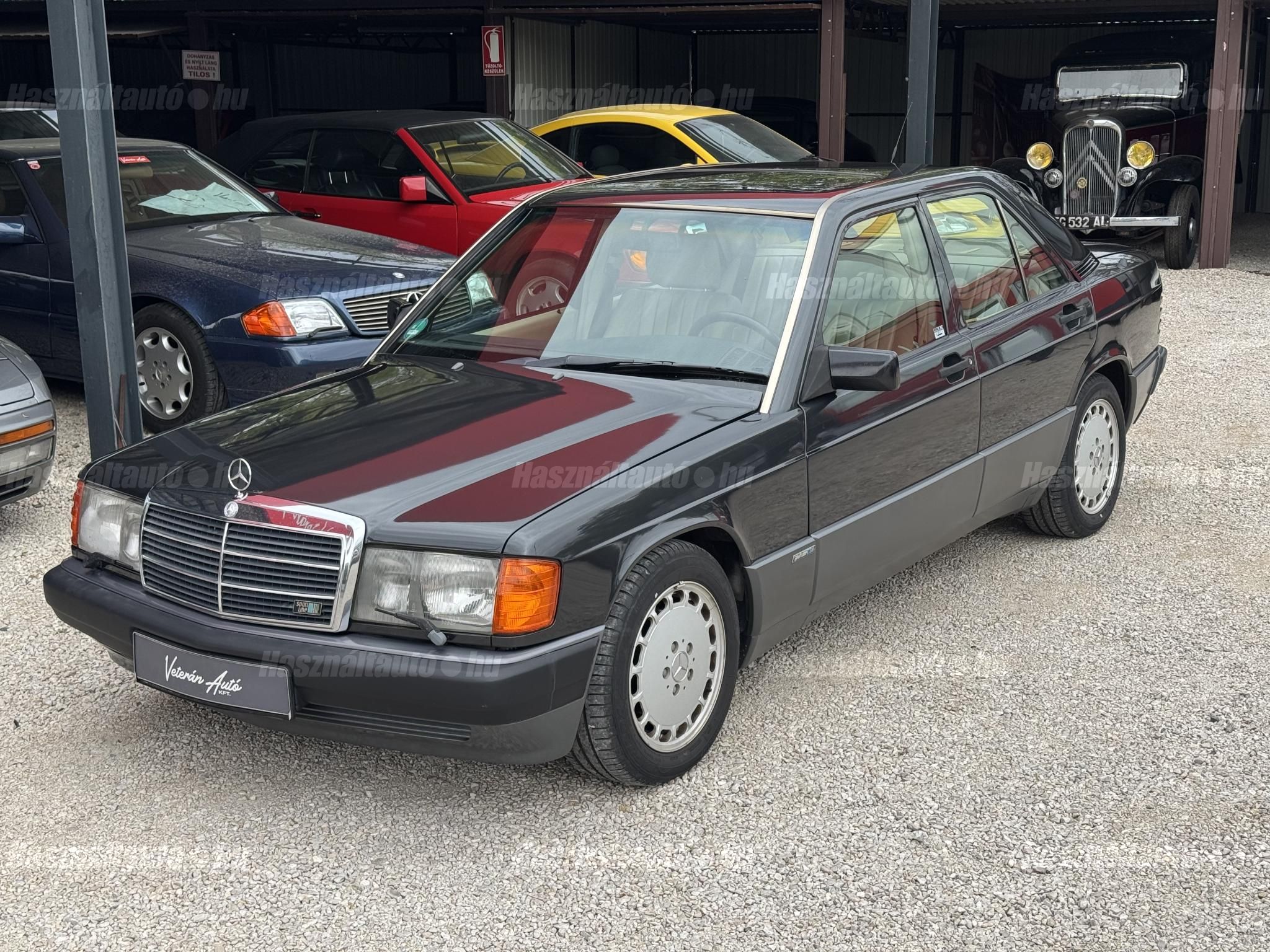 MERCEDES-BENZ 190 1991/6 - 1