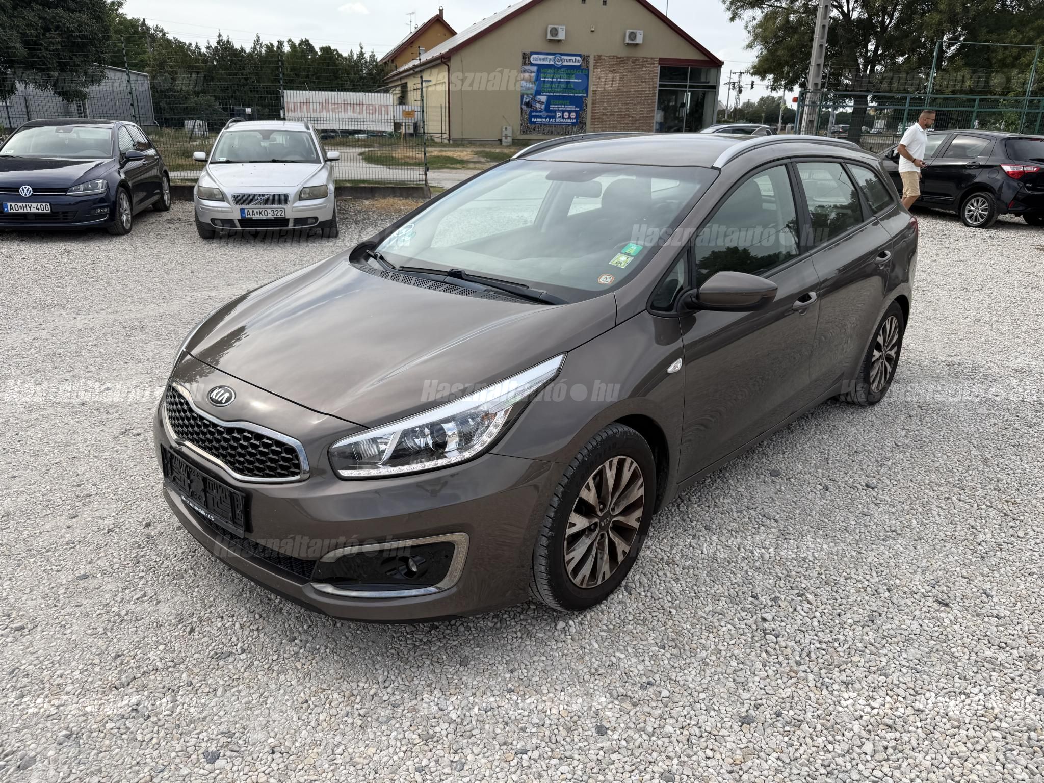 KIA CEE'D 2018/4 - 1