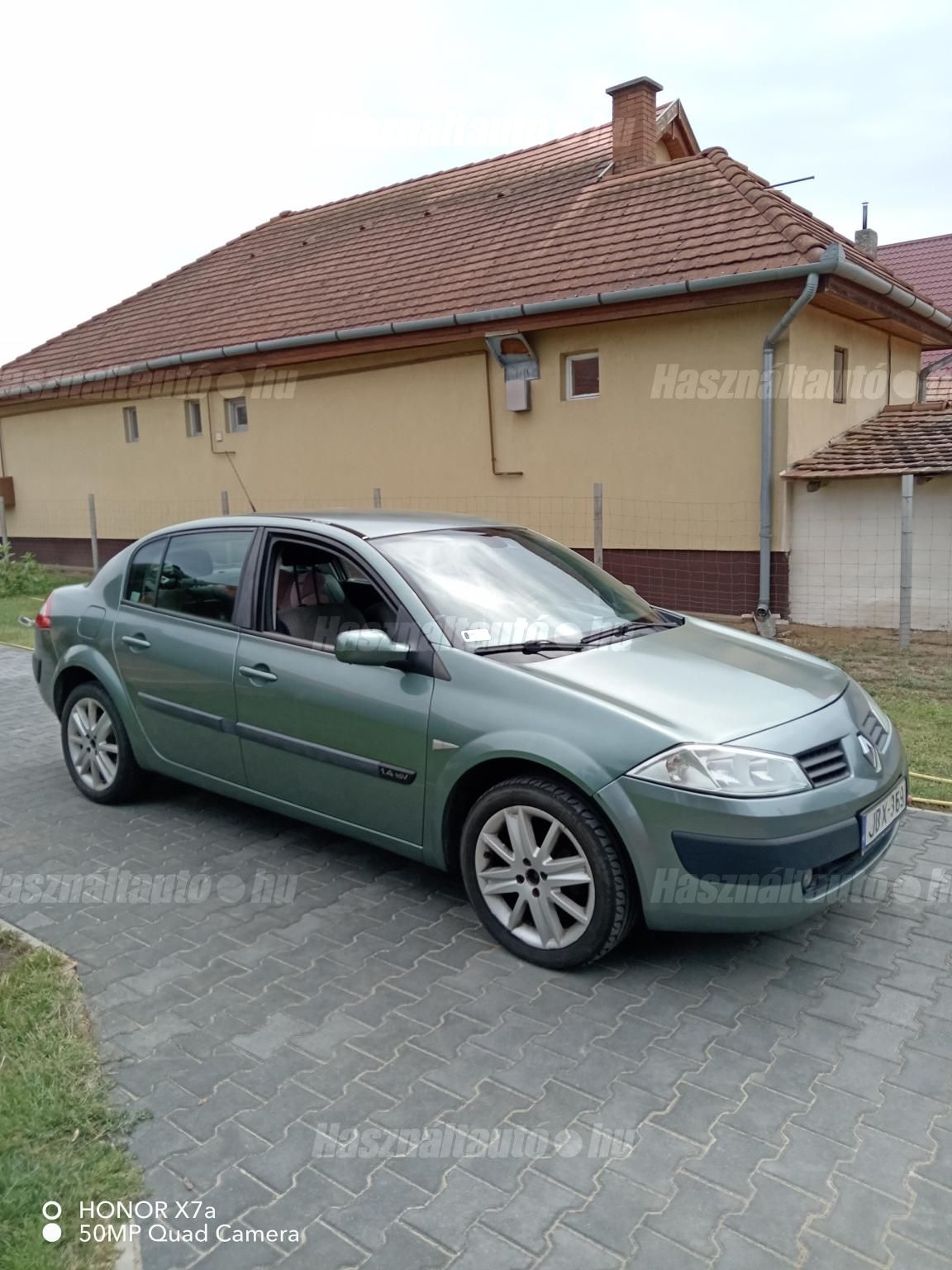 RENAULT MEGANE 2004/5 - 1
