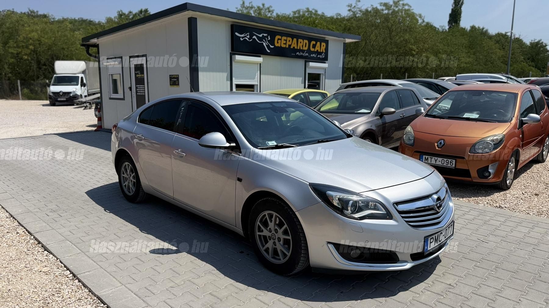 OPEL INSIGNIA 2014/8 - 1