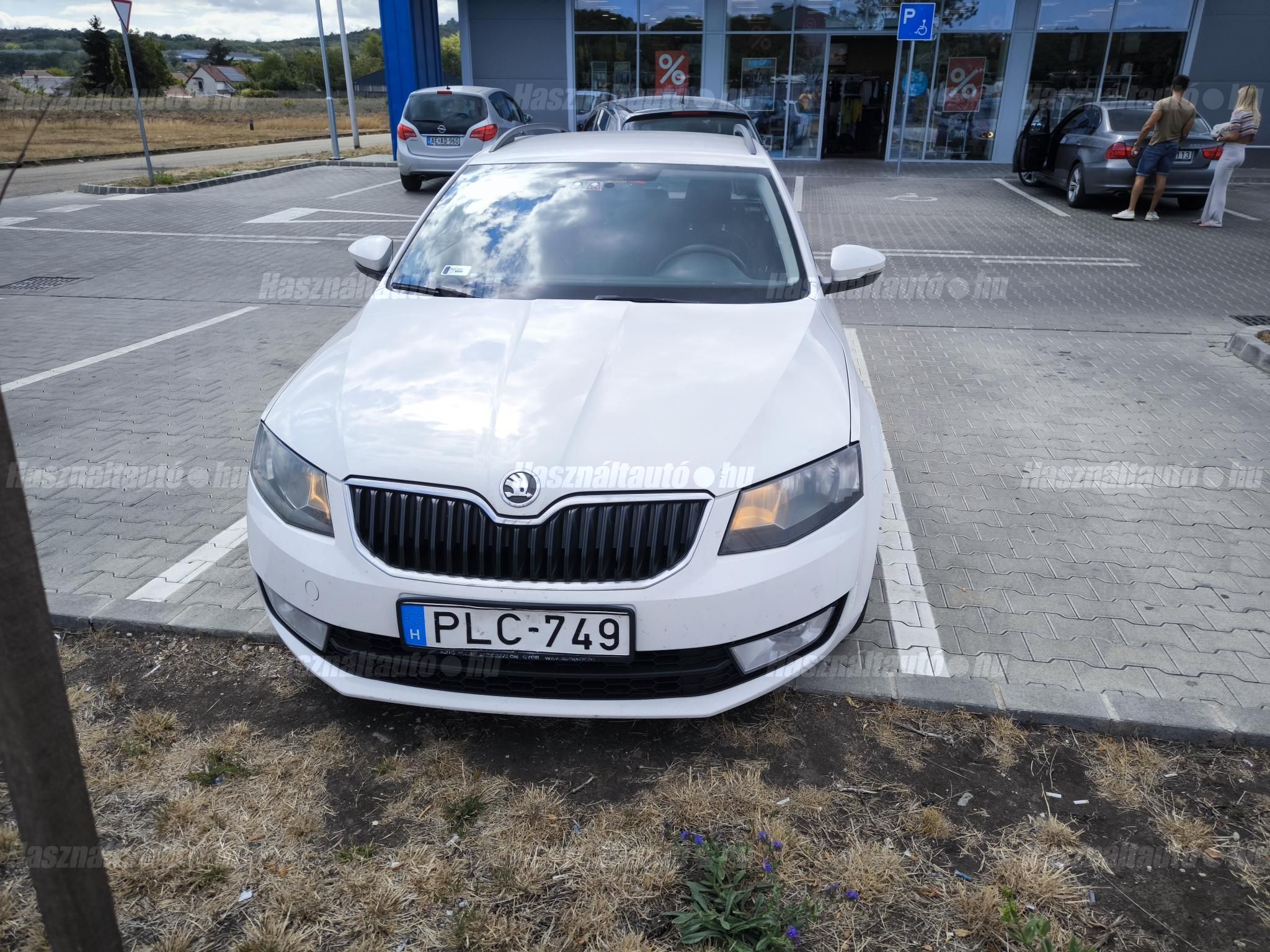 SKODA OCTAVIA 2014/7 - 1