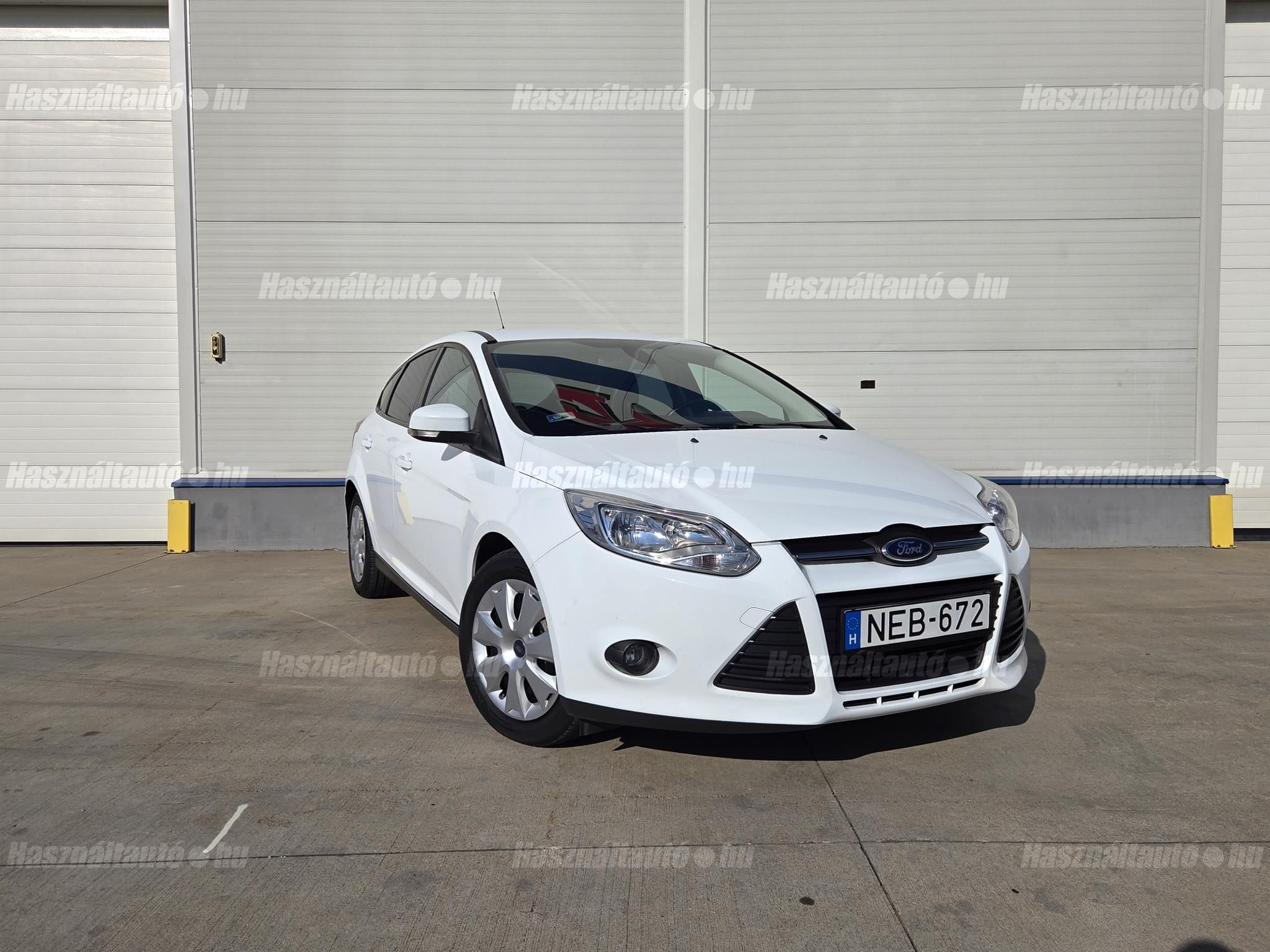 FORD FOCUS 2015/6 - 1