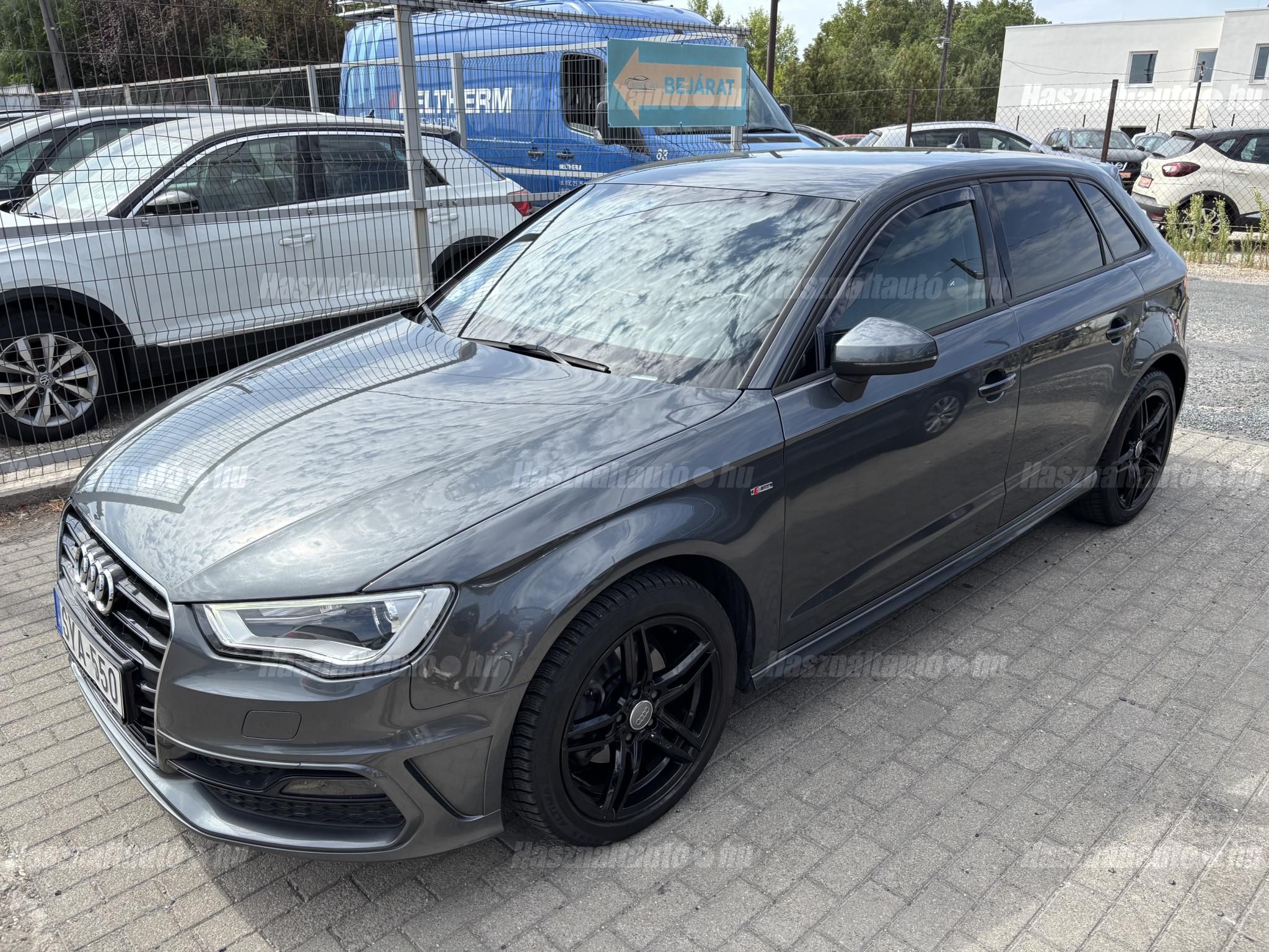 AUDI A3 2014/3 - 1