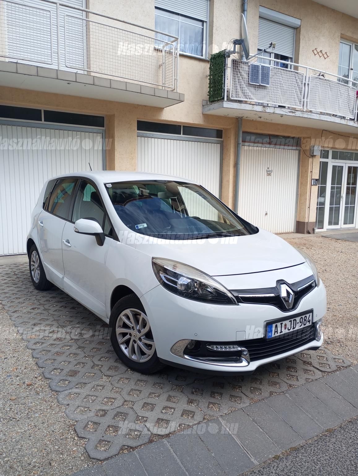RENAULT SCENIC 2014/4 - 1