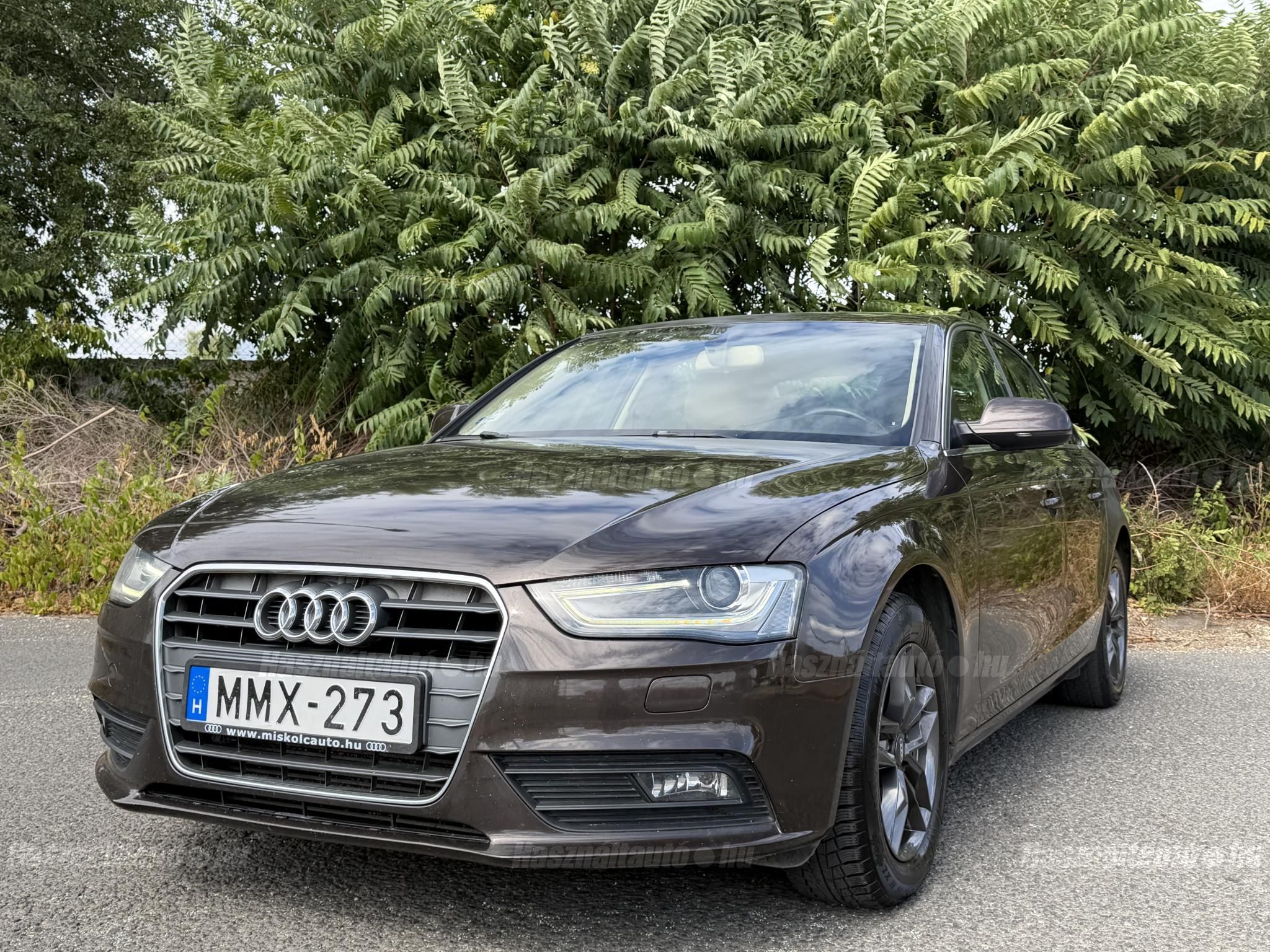 AUDI A4 2013/10 - 1
