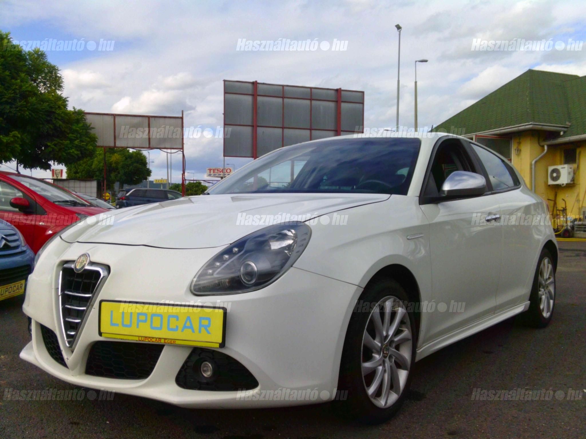 ALFA ROMEO GIULIETTA 2011/12 - 1