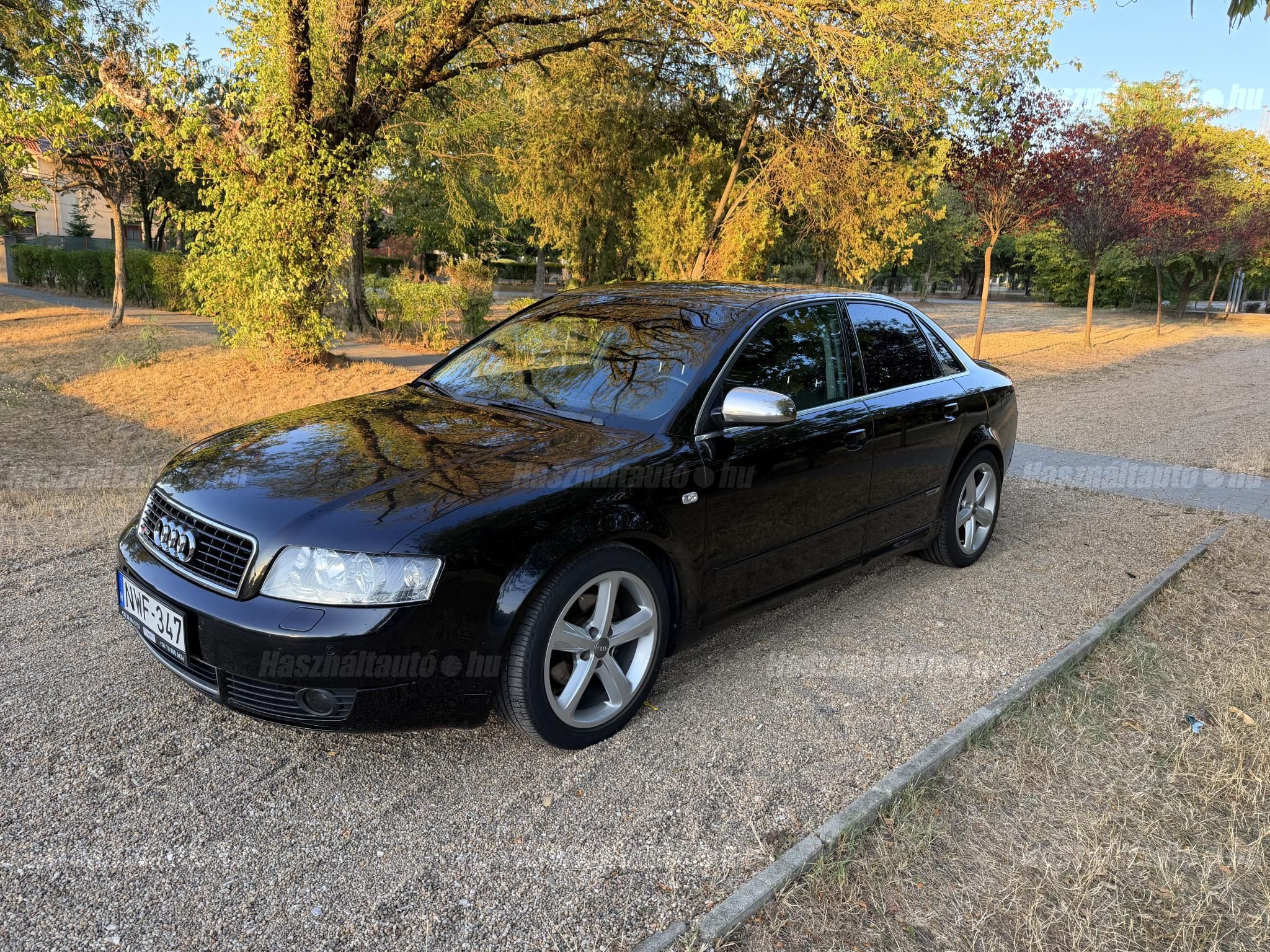 AUDI A4 2001/10 - 1