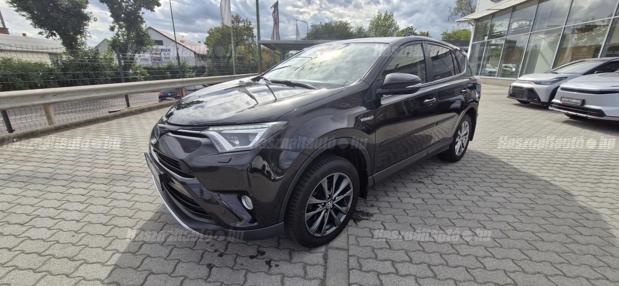 TOYOTA RAV 4 2017/3 - 1