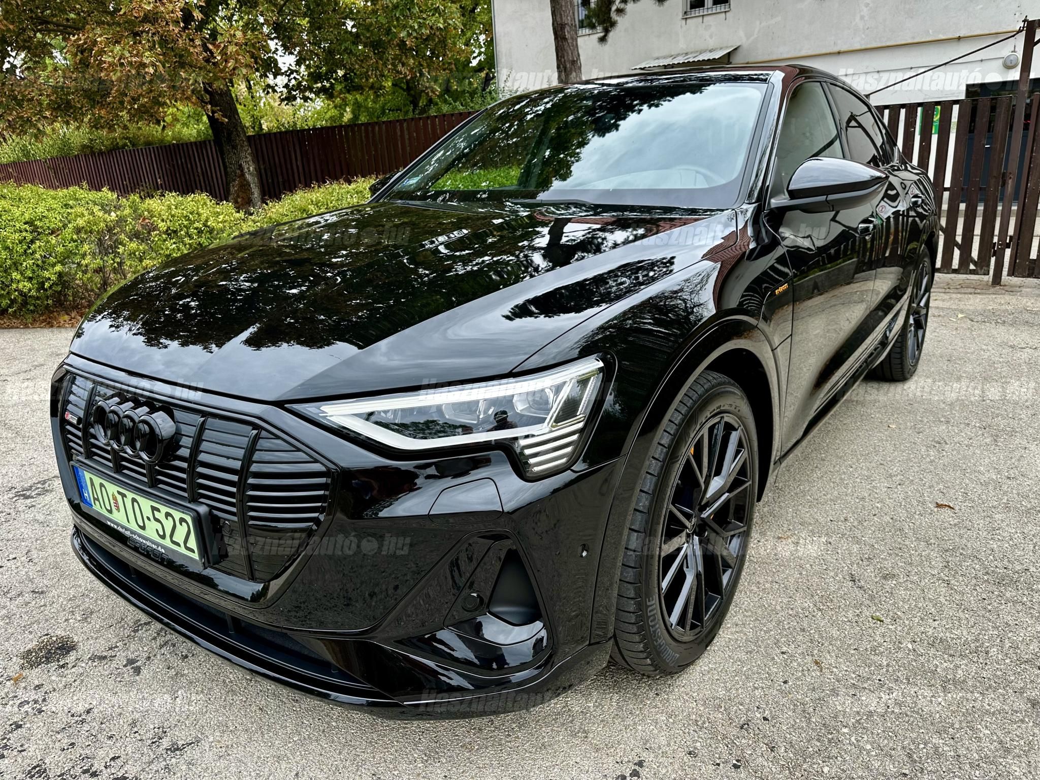 AUDI E-TRON 2022/12 - 1