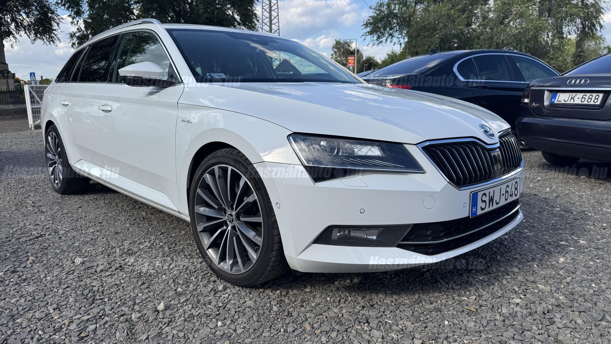 SKODA SUPERB 2016/6 - 1