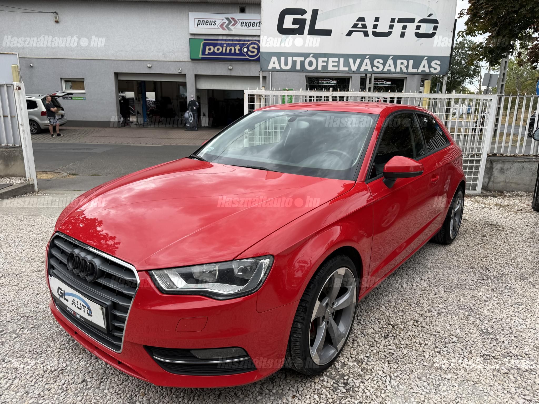 AUDI A3 2012/10 - 1