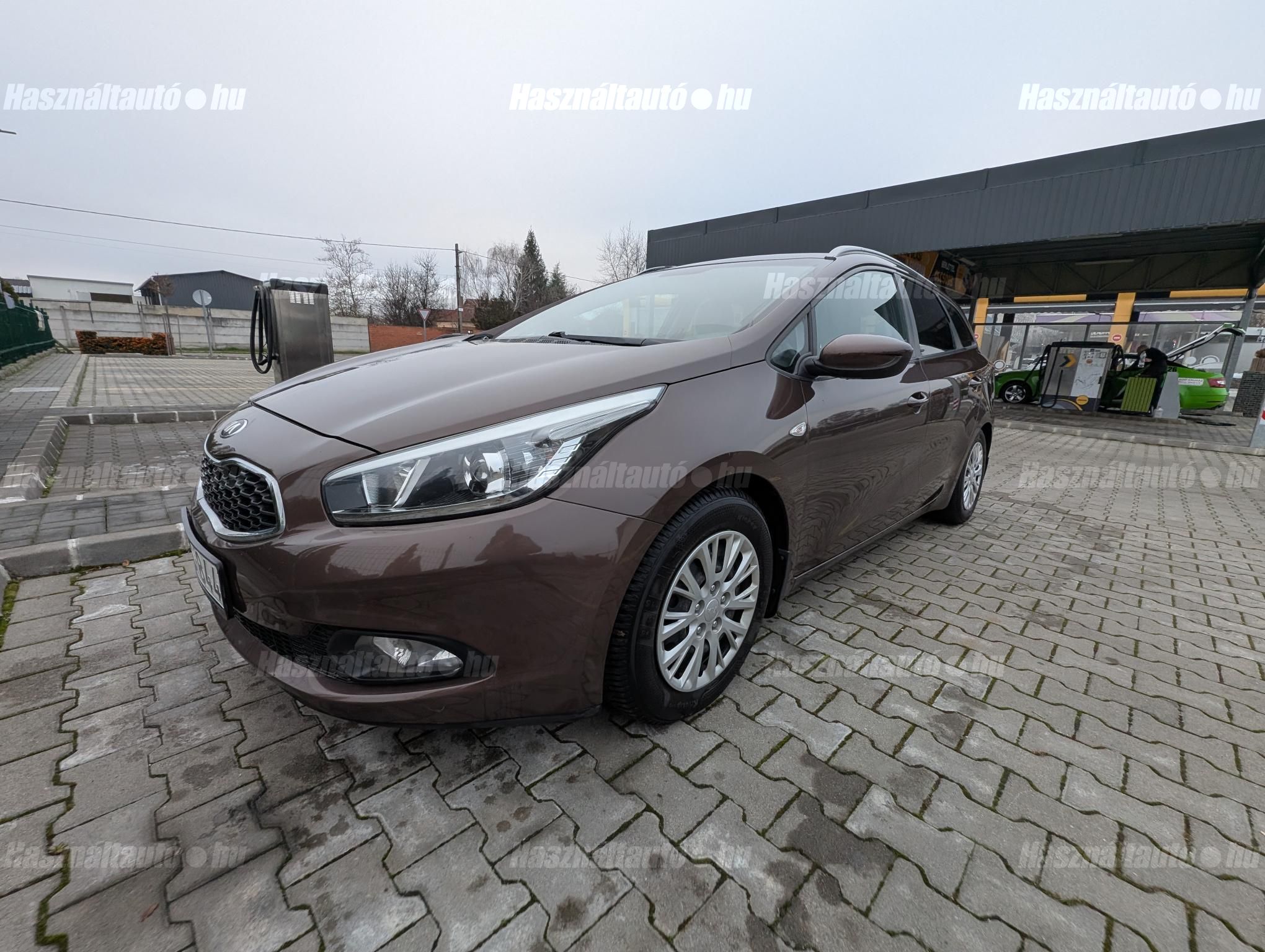 KIA CEE'D 2014/2 - 1