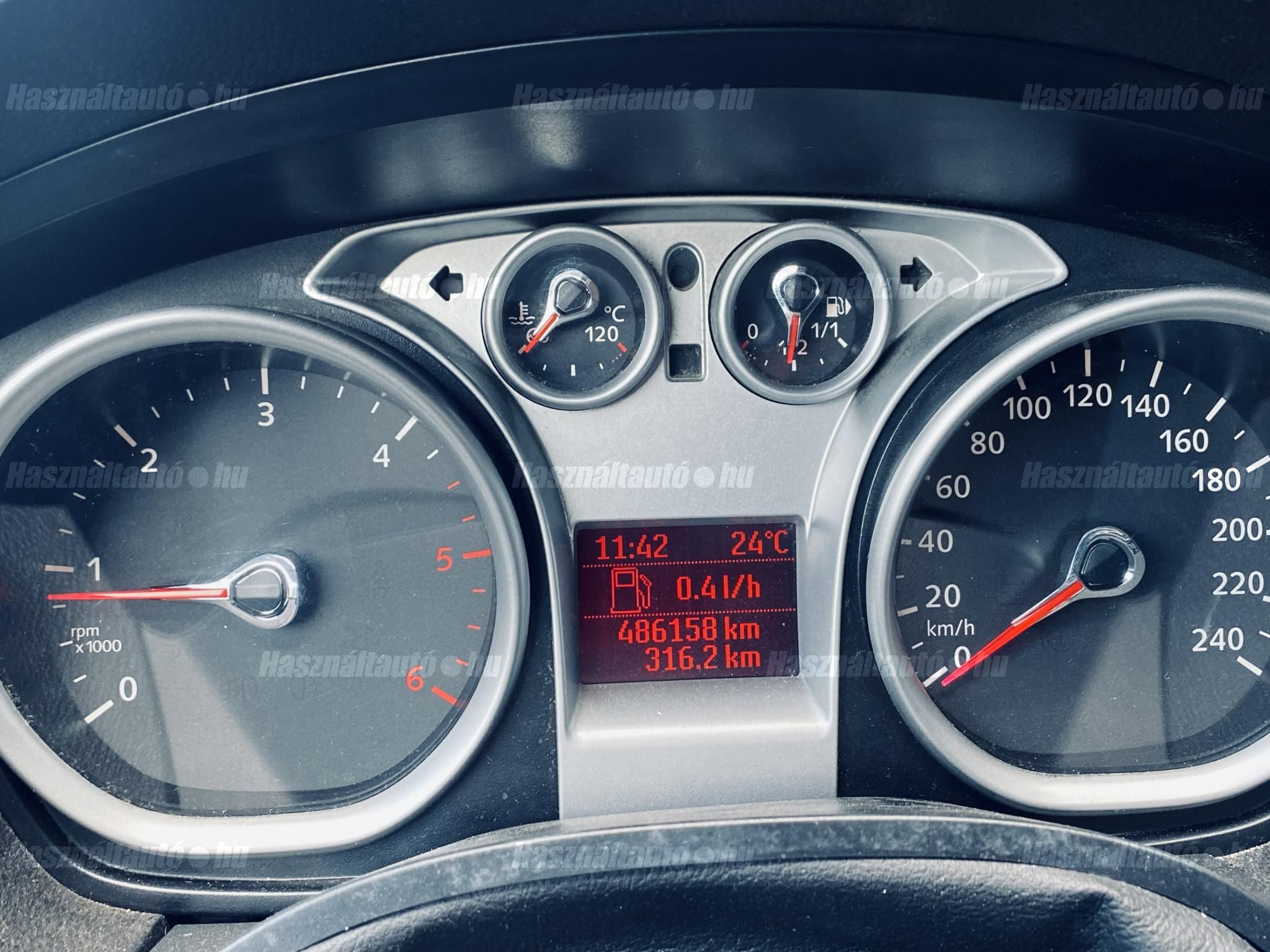 FORD KUGA 2010/7 - 1