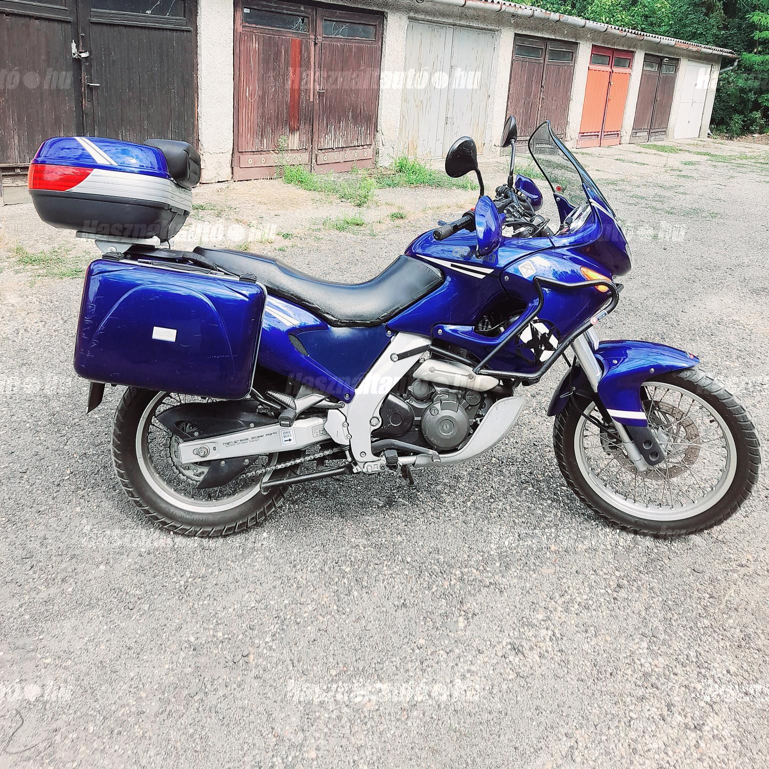 APRILIA PEGASO 650 2000/8 - 1
