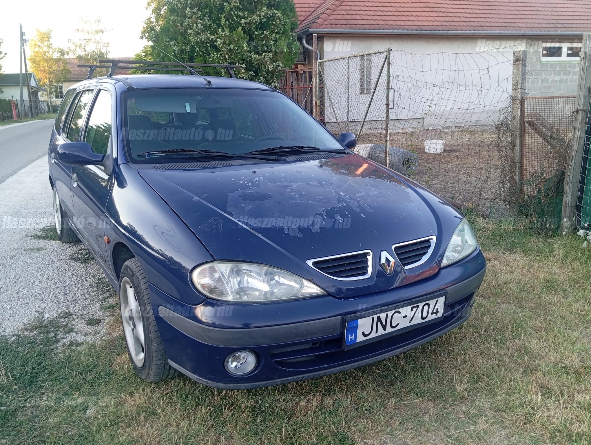 RENAULT MEGANE 2001 - 1