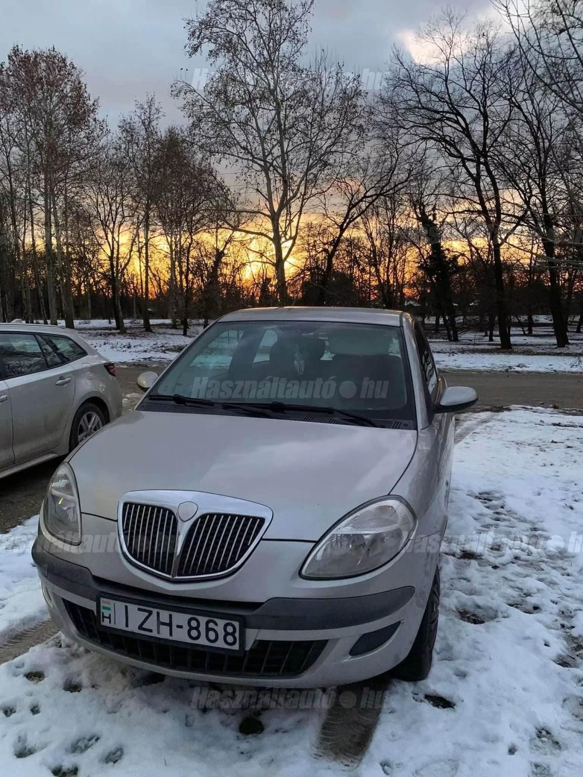 LANCIA YPSILON 2003/12 - 1