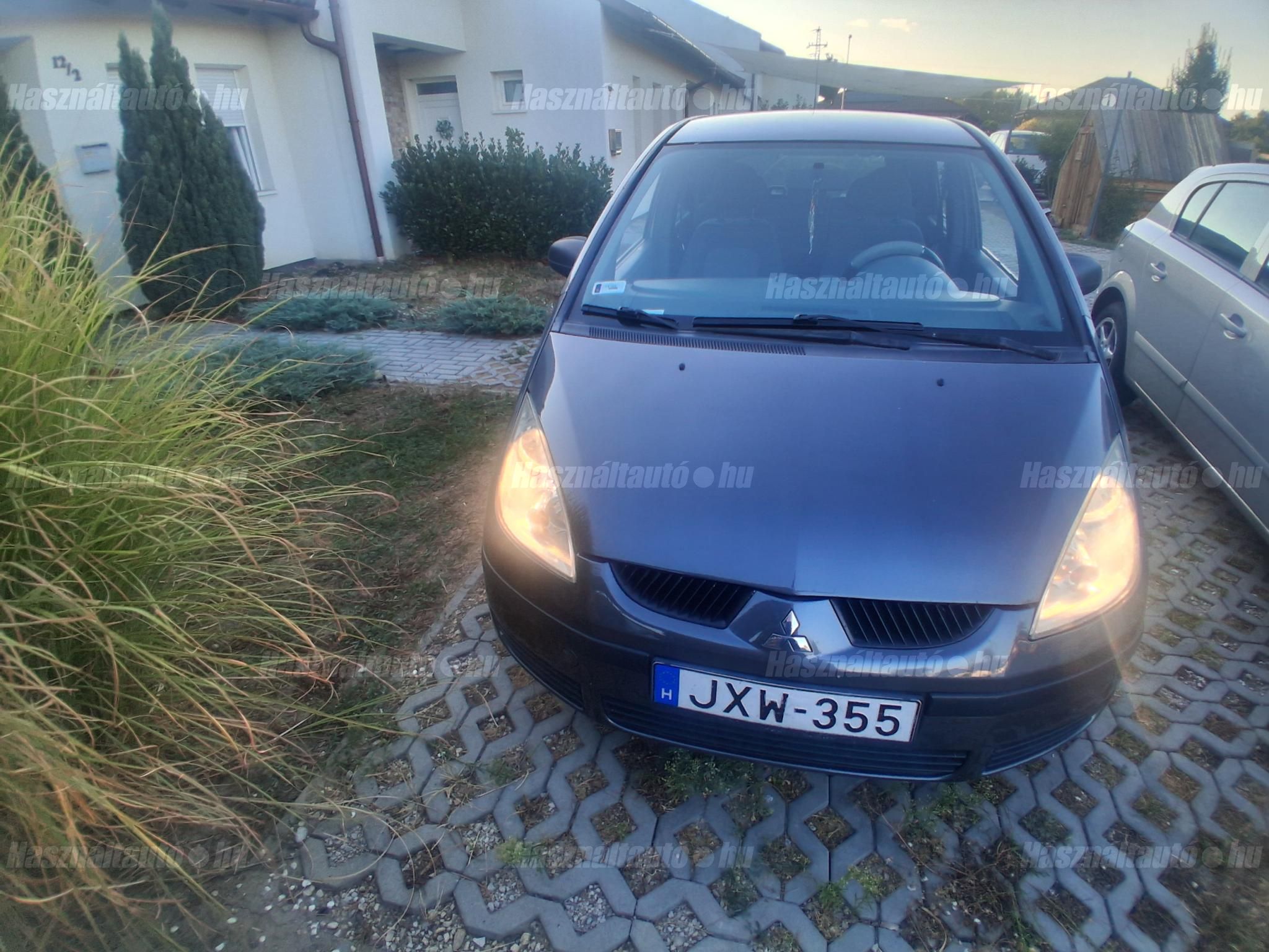 MITSUBISHI COLT 2005 - 1