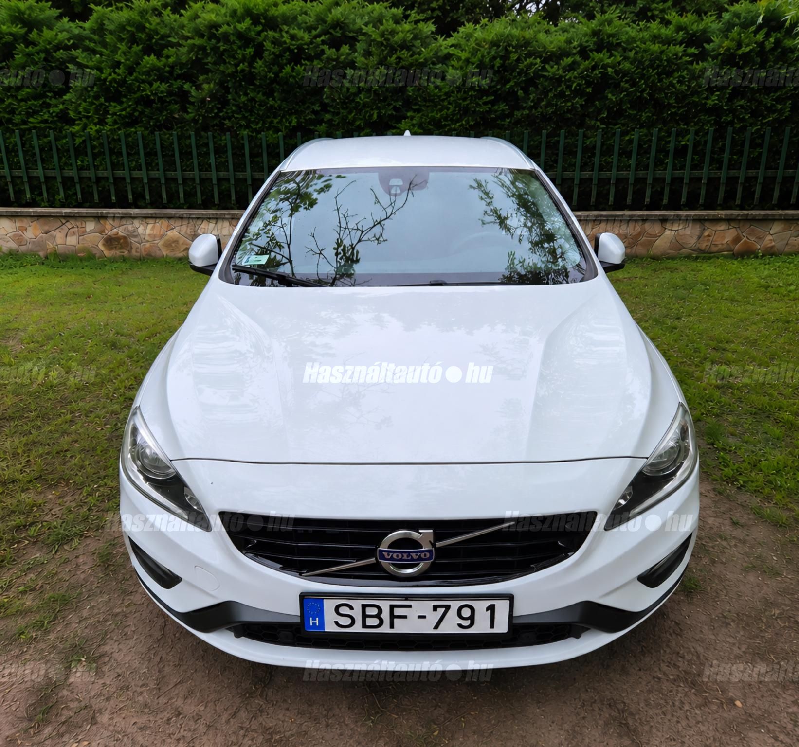 VOLVO V60 2016/12 - 1