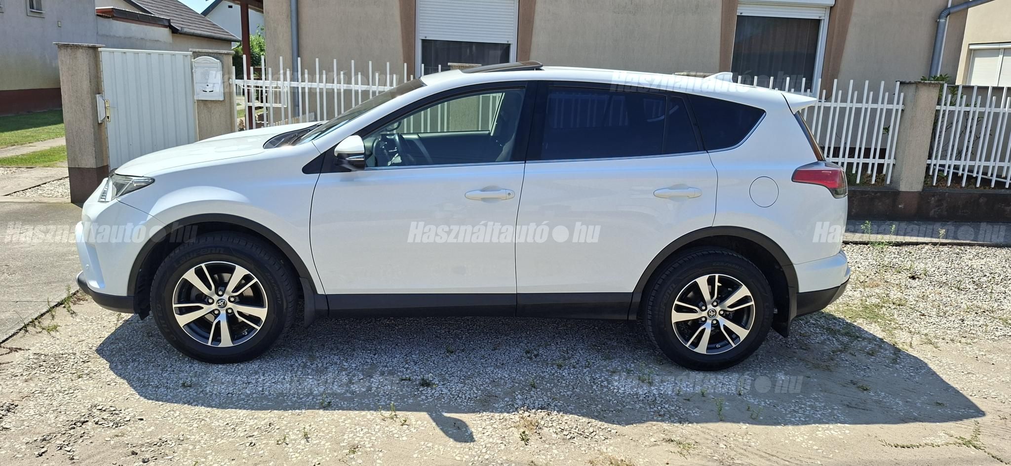 TOYOTA RAV 4 2017/2 - 1